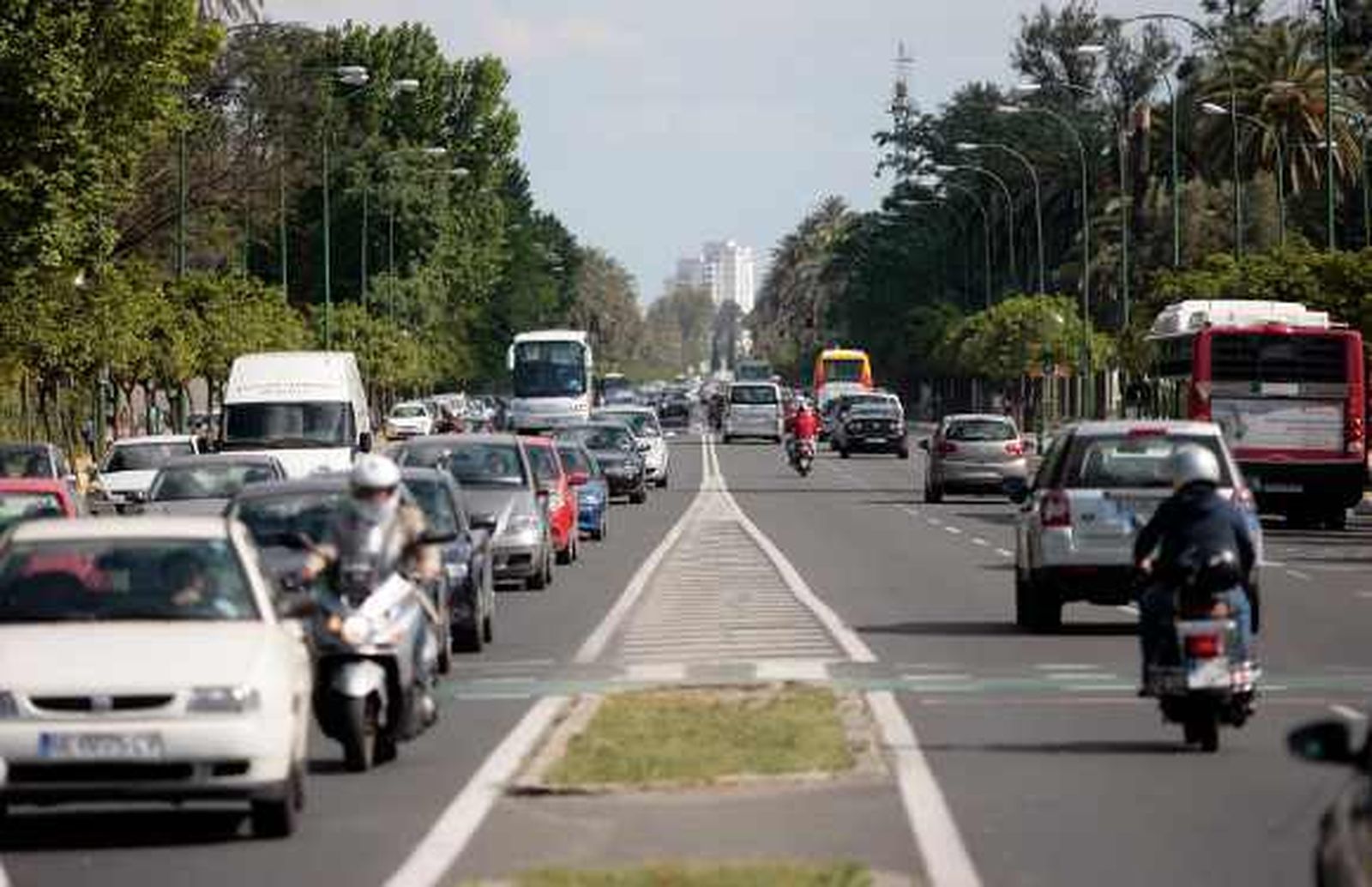 Cortes de tráfico desde las 15:00 por el paso de la Vuelta Ciclista