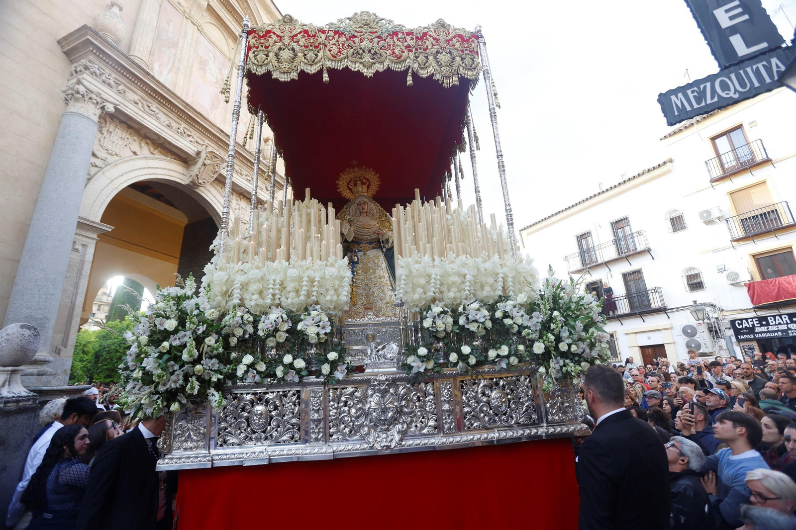 La procesión de la Agonía en este Martes Santo de Córdoba, en imágenes
