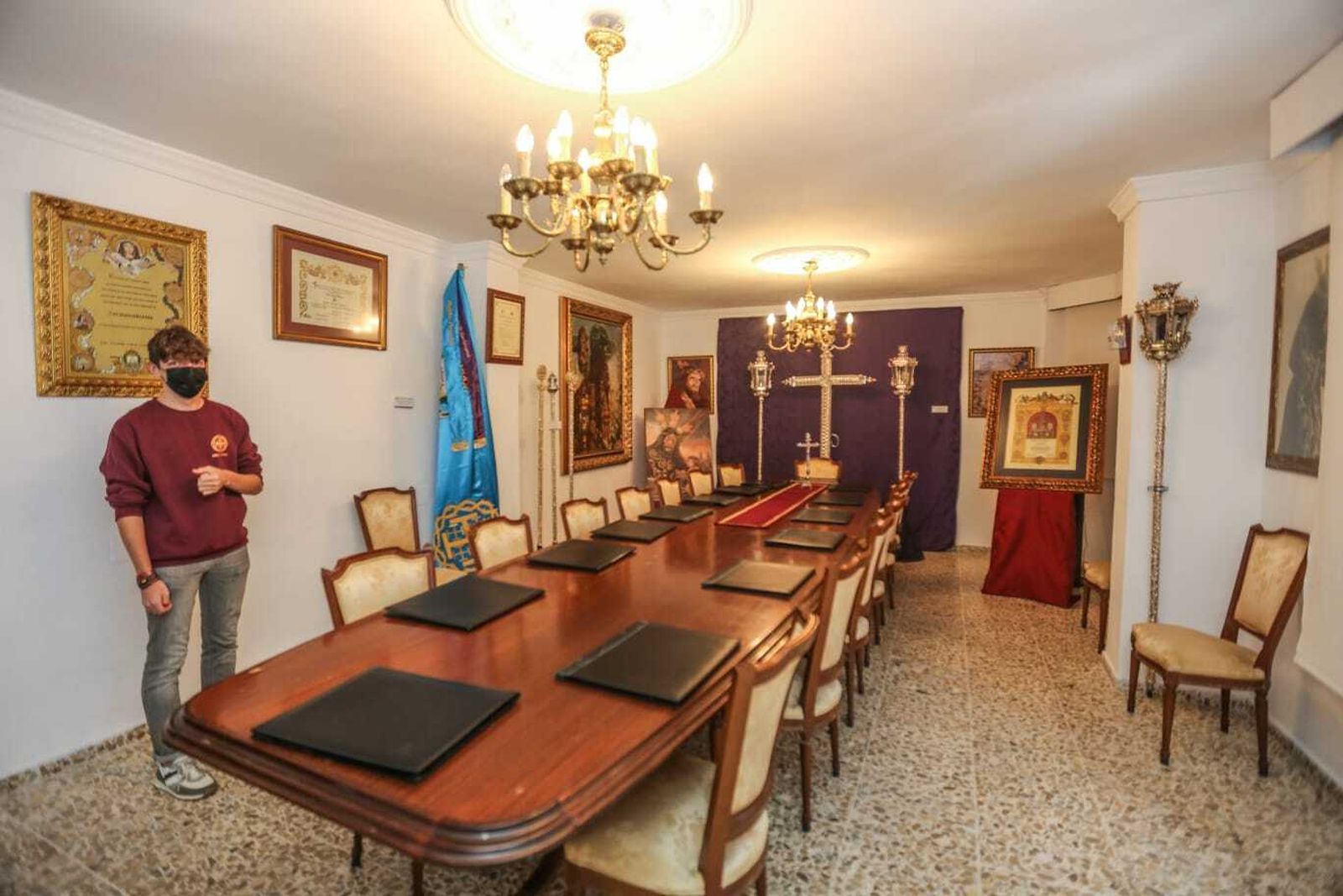 Visitas a las casas de hermandad