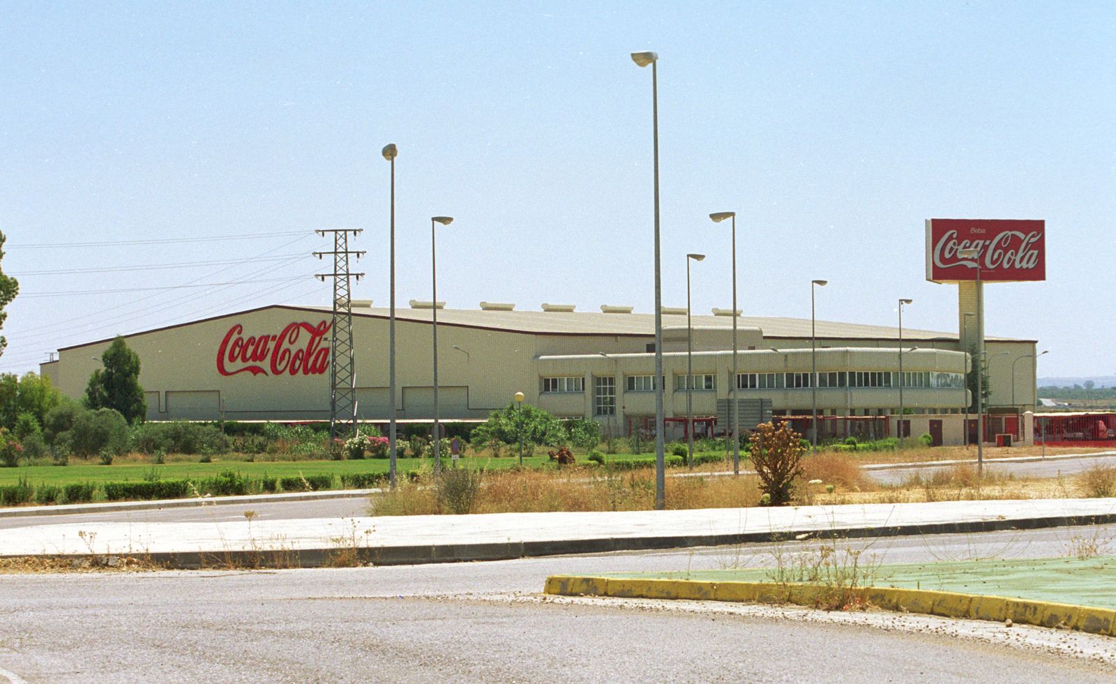Fábrica de Coca-Cola en Sevilla.