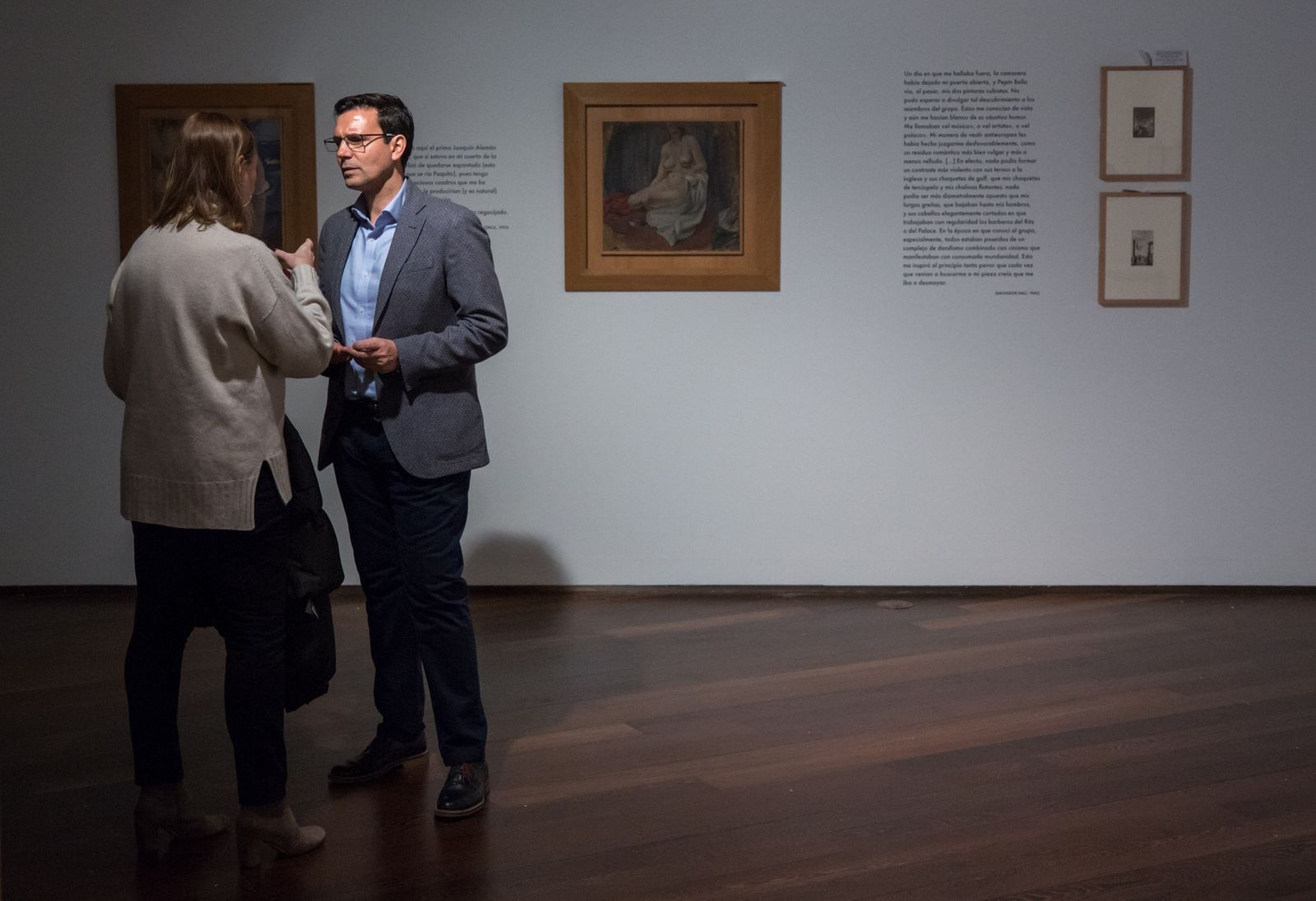 1. El alcalde Francisco Cuenca y Laura García-Lorca en el Centro de la Romanilla que hoy exhibe el adelanto del legado de Lorca que llegará al completo antes de junio. 2. Placa de Caixabank en la entrada del Centro Lorca. 3. Recital poético en el que participaron cerca de 60 escritores. 4. Visita al Centro Lorca del embajador de Noruega.