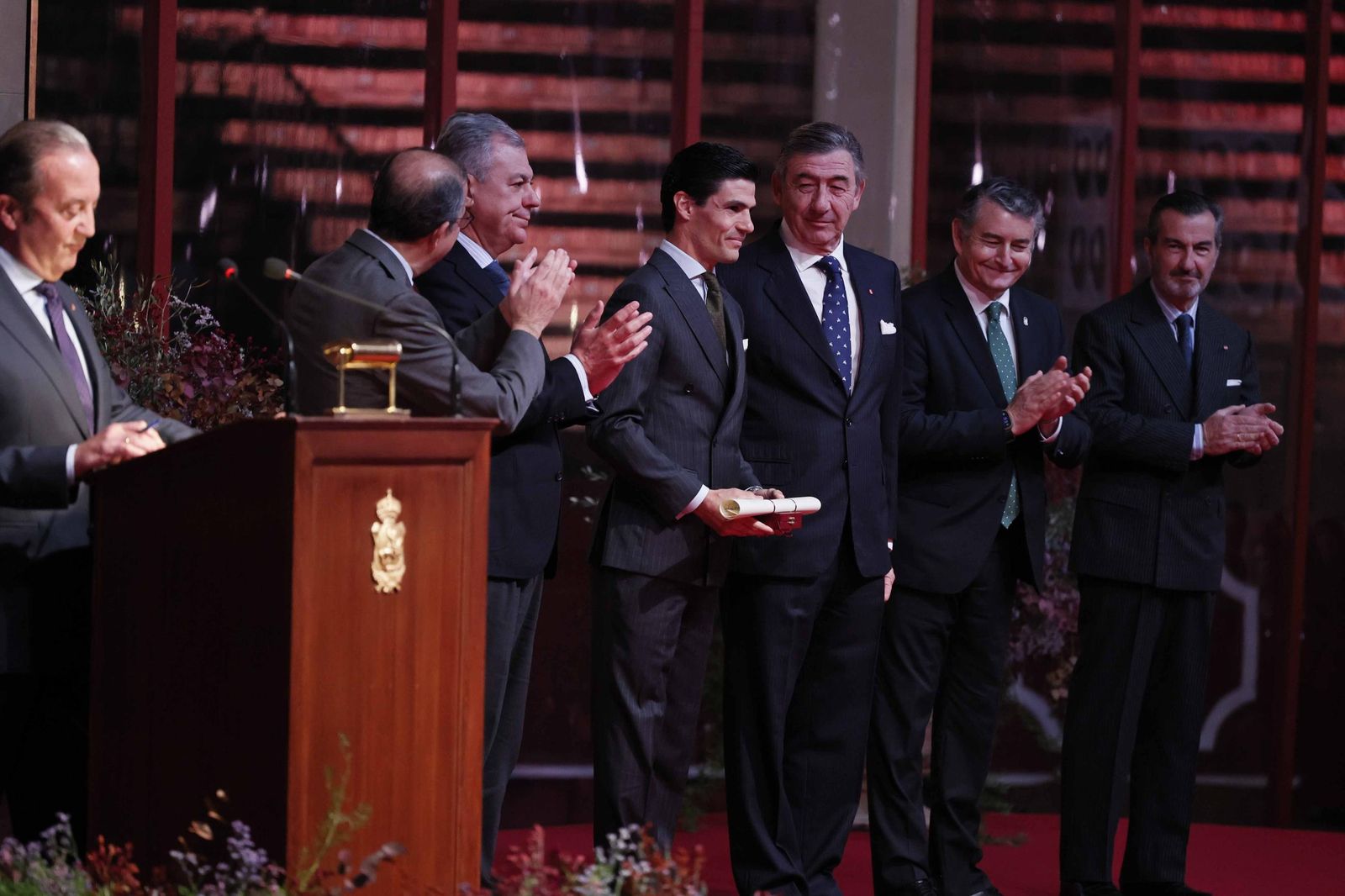 La Entrega de los premios taurinos y universitarios de la Real Maestranza en imágenes