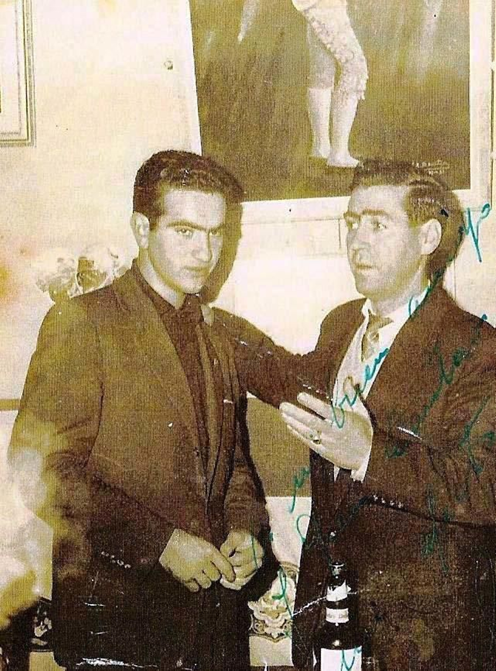 Rivas, con el torero linense Corbacho.