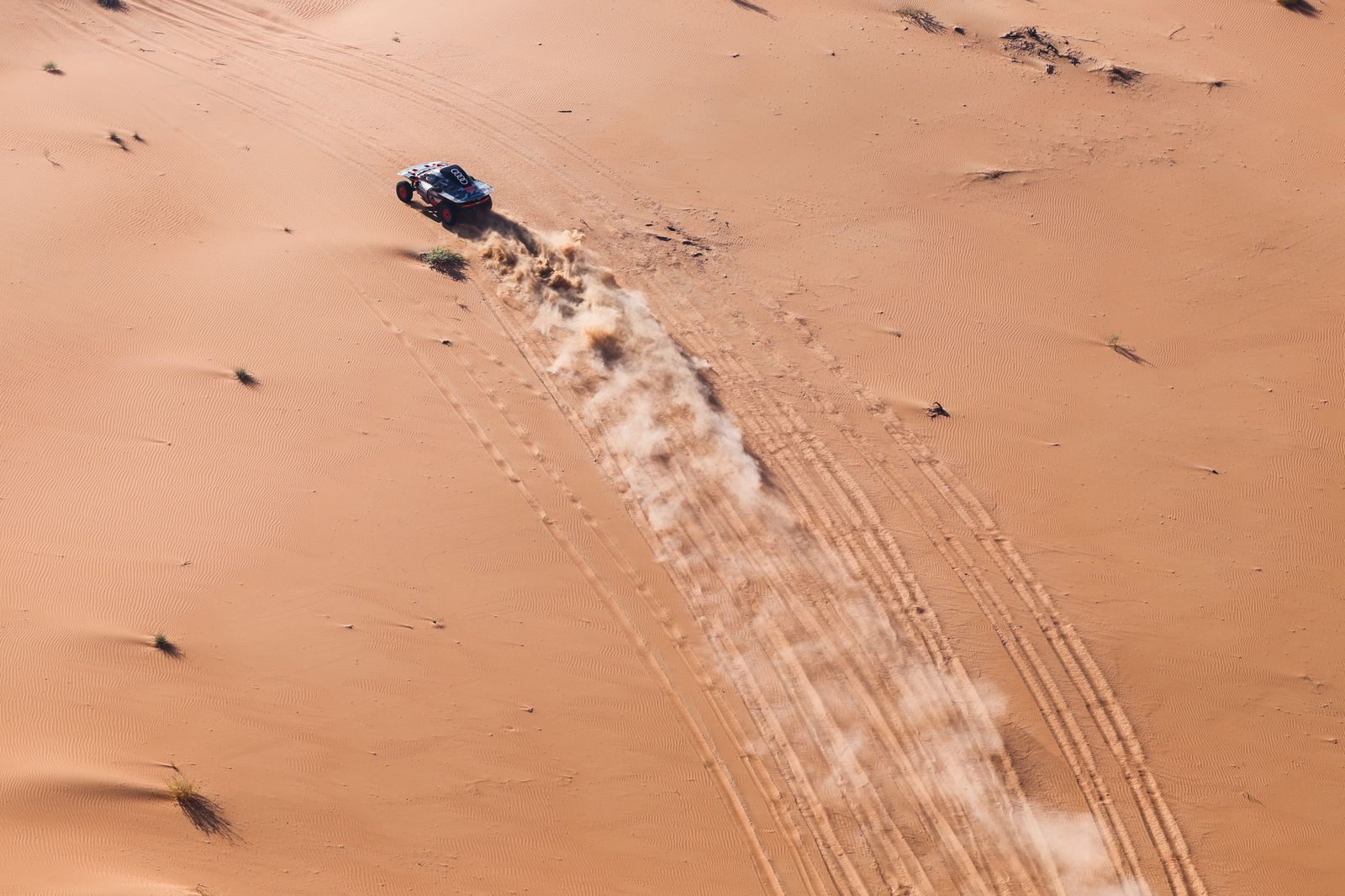 Las mejores fotos del Dakar por las dunas