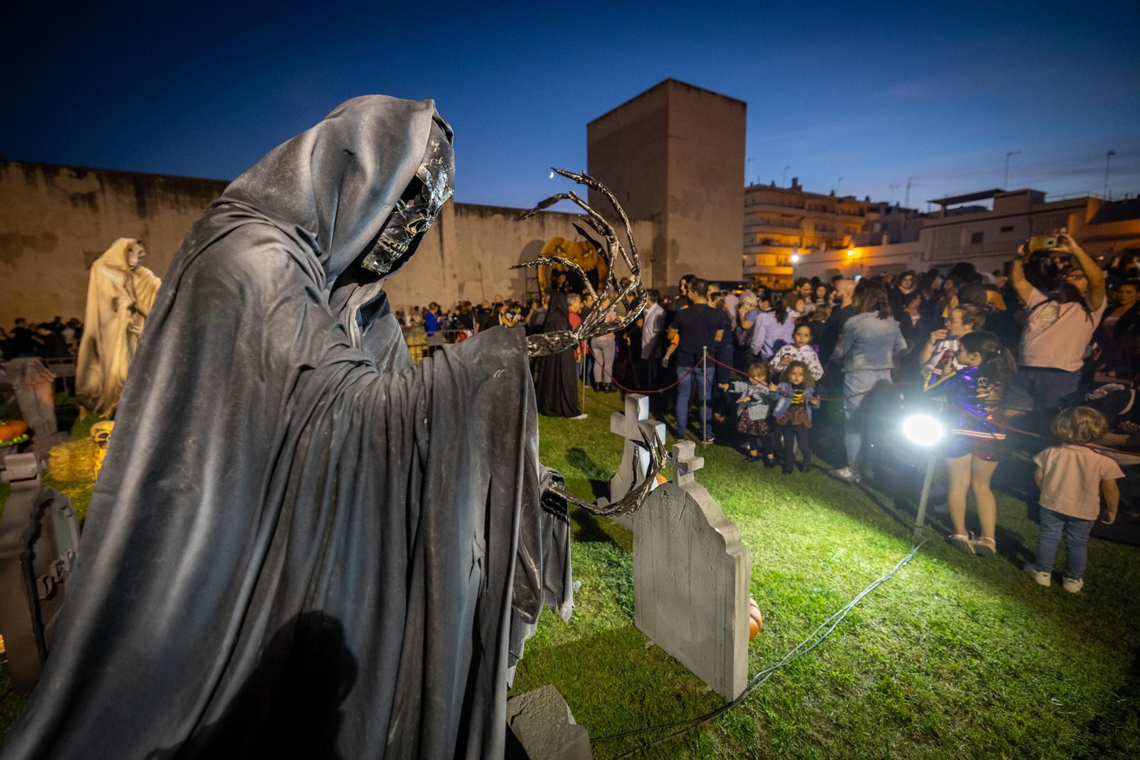 Las imágenes de la Noche de las Calabazas de Halloween en San Fernando