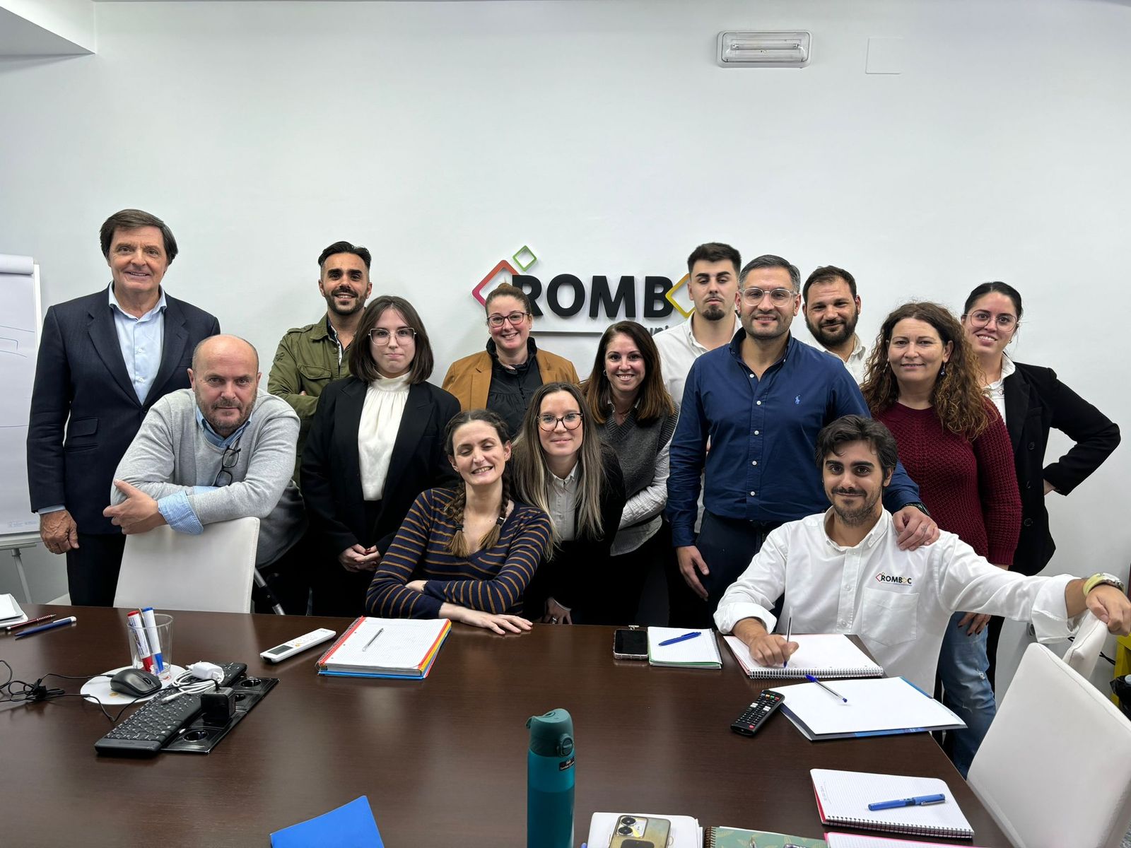 Equipo de Romboc.
