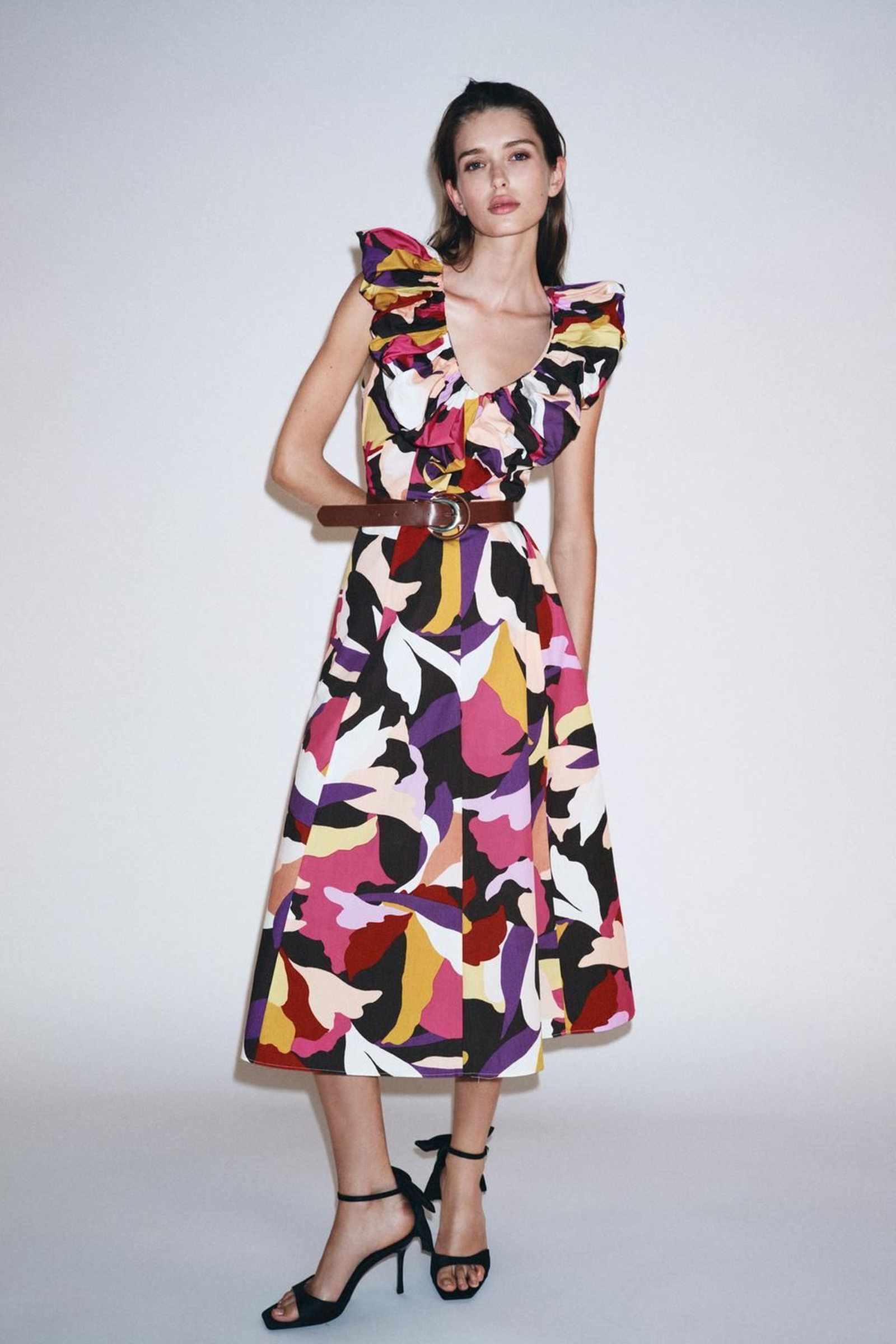 Vestido de flores de Zara. Vestido de flores de Zara.