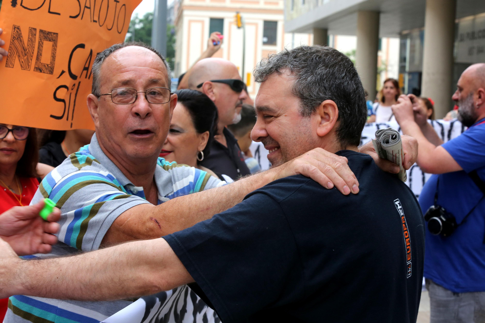 Más imágenes de la protesta de los minoristas del mercado de San Sebastián