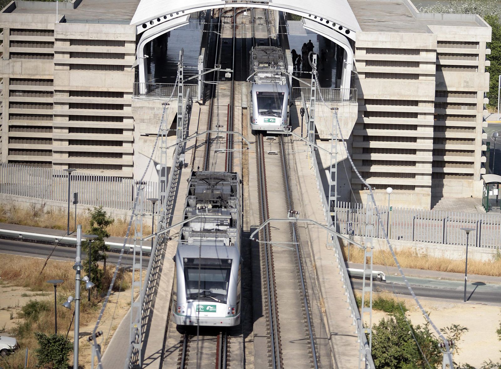 La línea 1 del Metro de Sevilla en funcionamiento