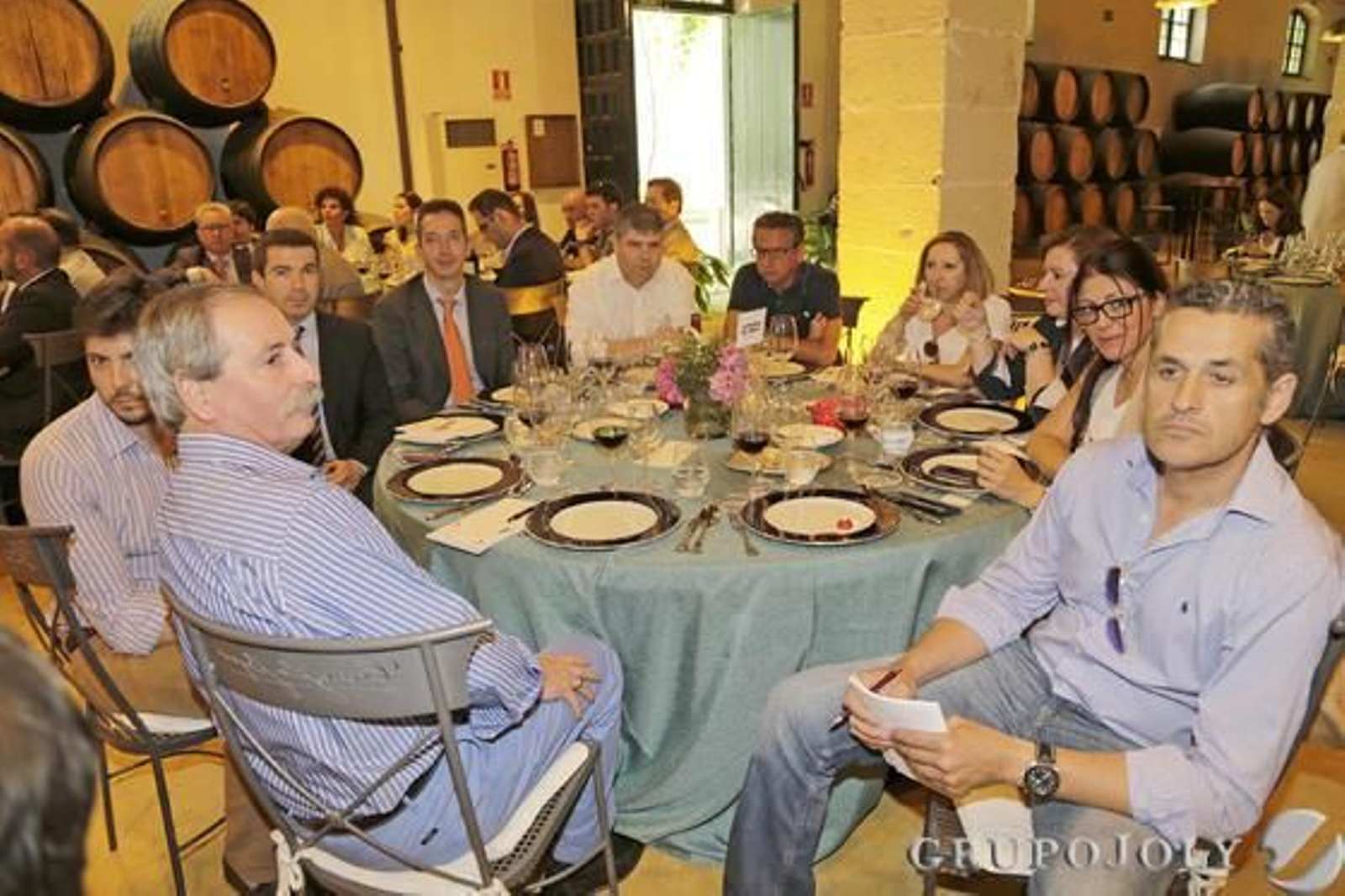 Antonio Espinosa de los Monteros, Antonio José Espinosa de los Monteros Guerrero, José Antonio Armero y Alberto Benítez (Banco Popular), Daniel Jiménez Galán (Rentel Wifi), Francisco José Lozano (Imperalia SEA), Manuela Gómez Grosso (GC Ingeniería), Amparo Gómez Grosso (Áridos Herradura), Sandra Verdugo (Faverest) y Francisco Jesús Bernal (Berdrolat).

Foto: Miguel Angel Gonzalez