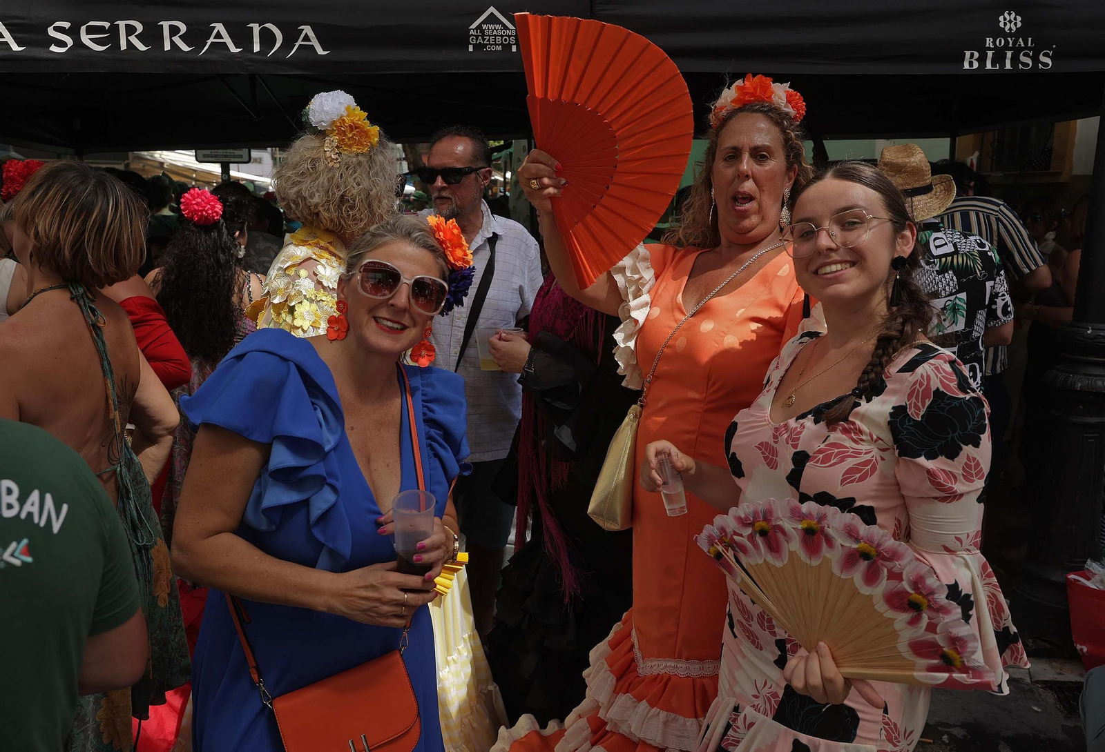Búscate en las fotos del Domingo Rociero de la Feria de La Línea 2025 Búscate en las fotos del Domingo Rociero de la Feria de La Línea 2025