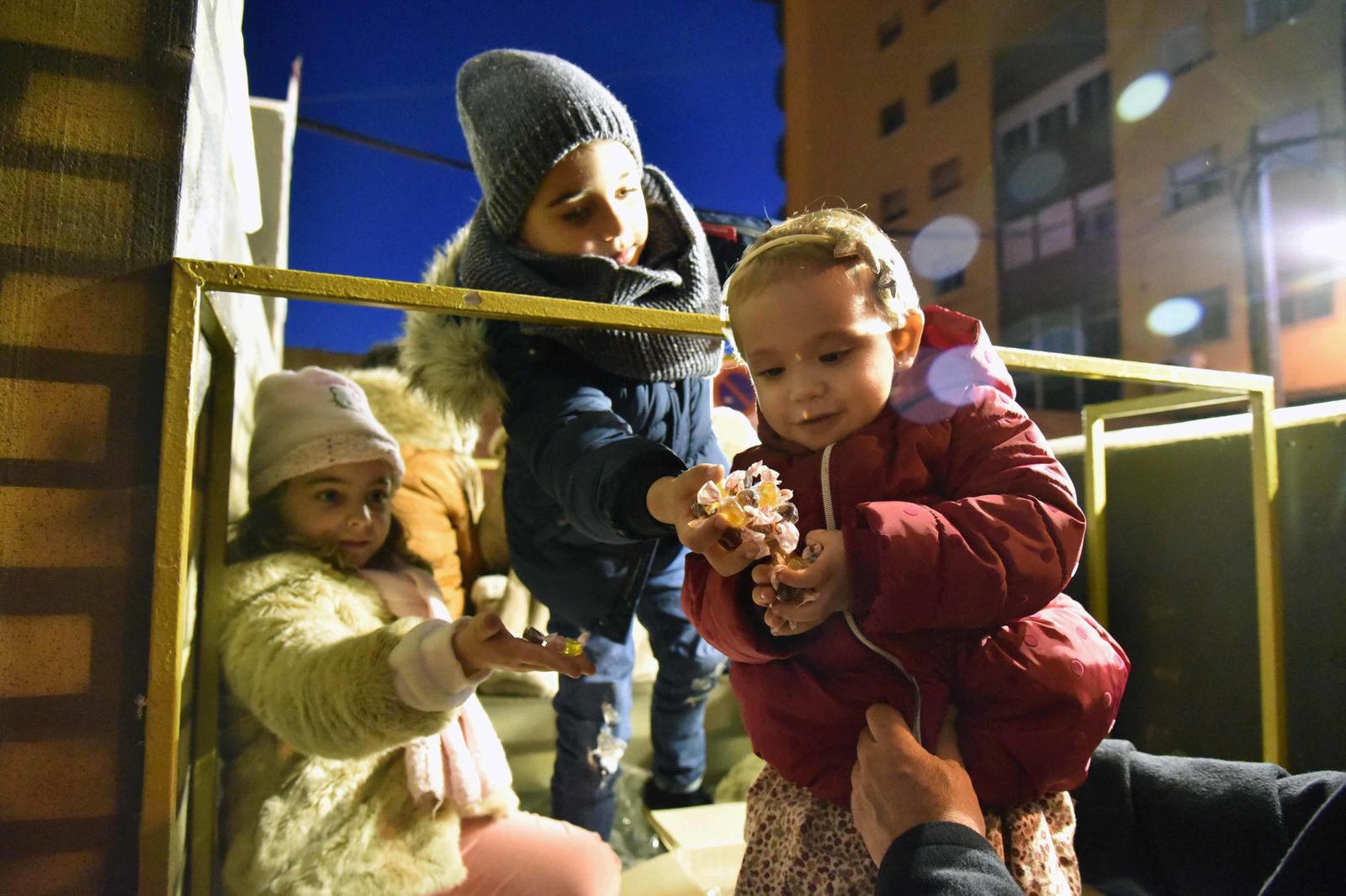 Cabalgata de Reyes magos en la Línea
