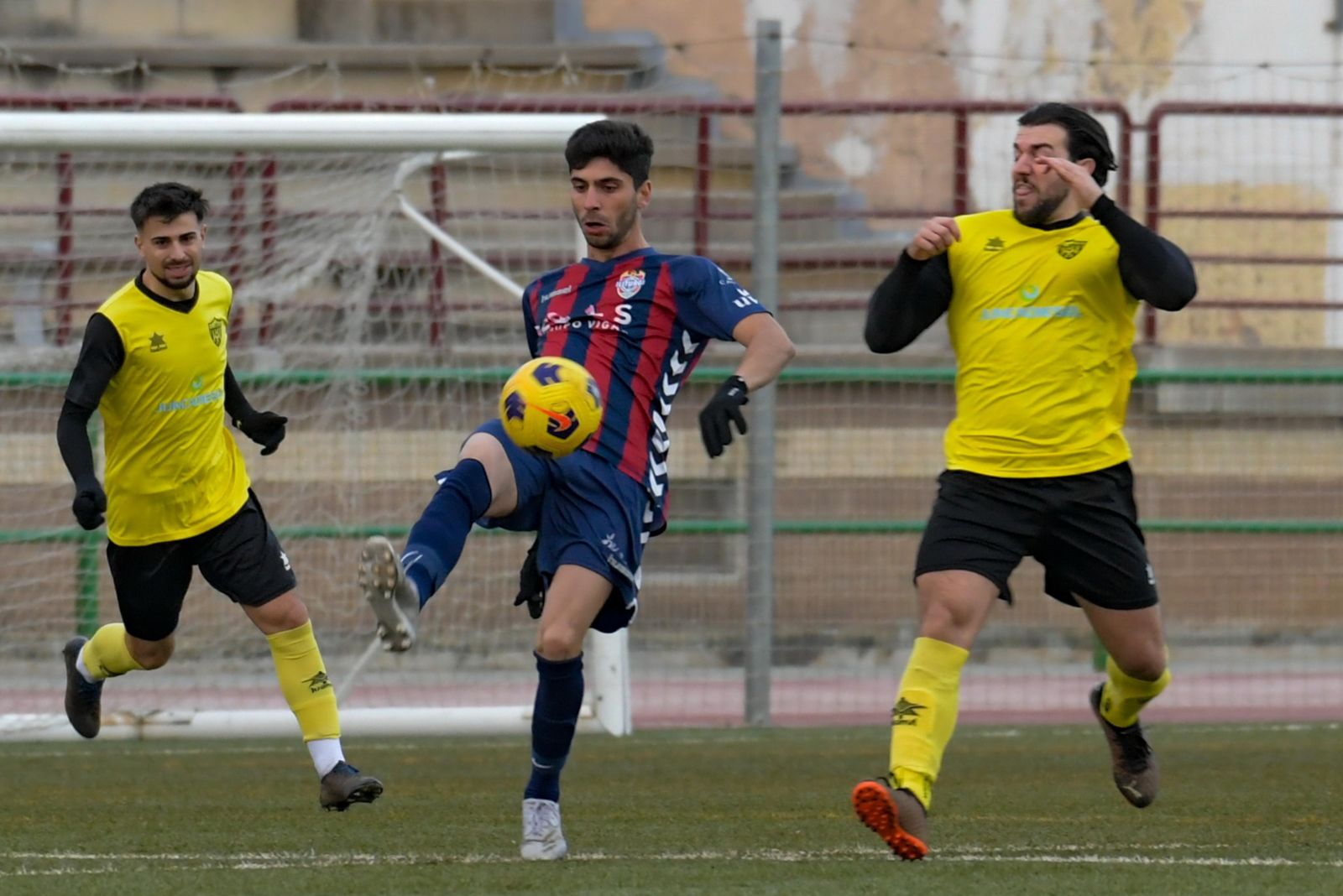 Acción del choque disputado por el Cubillas.