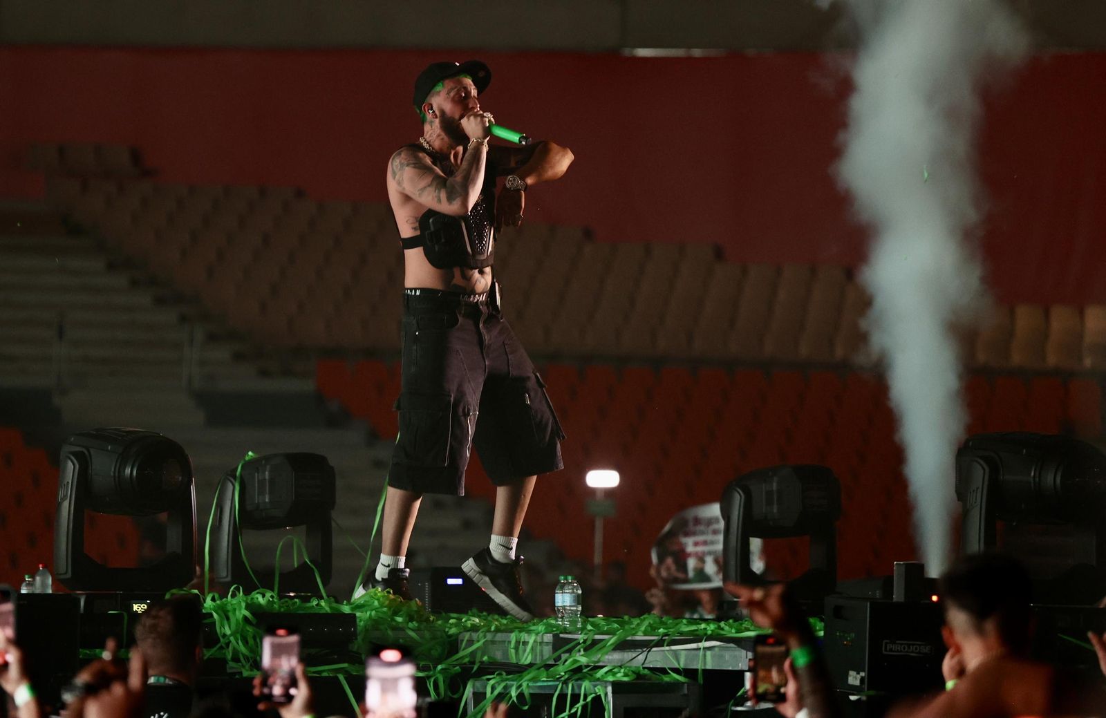 Concierto de JC Reyes en el estadio de la Cartuja de Sevilla