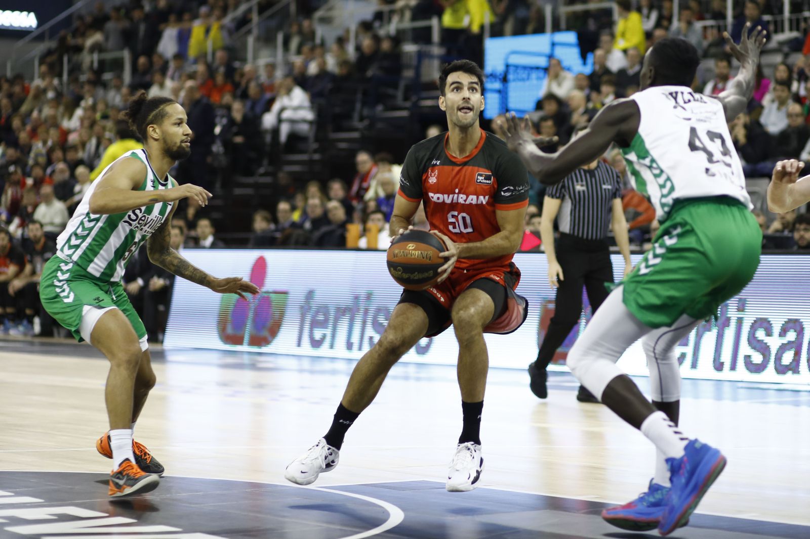 El Covirán Granada - Real Betis, en imágenes