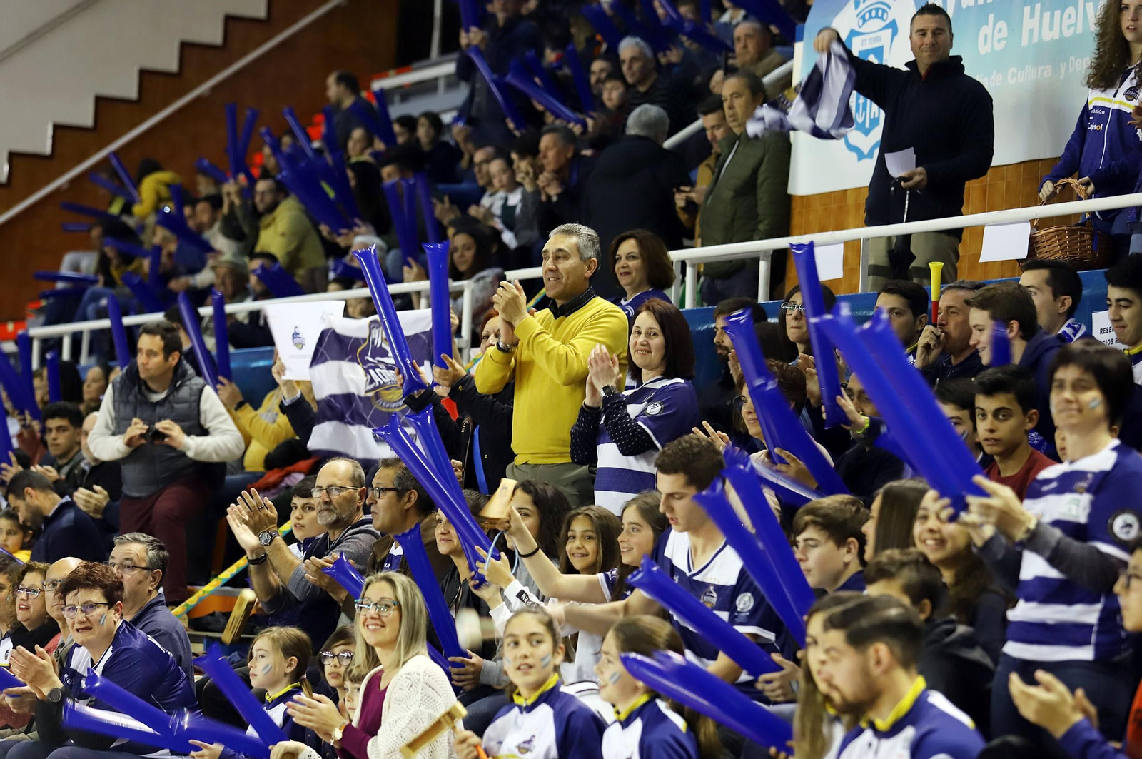 El IES Recreativo La Orden gana su sexto título de liga, en imágenes