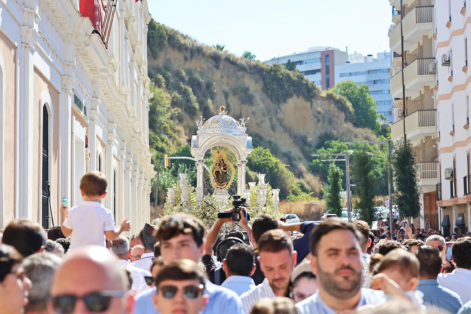 Imágenes de la bajada de la Virgen de la Cinta