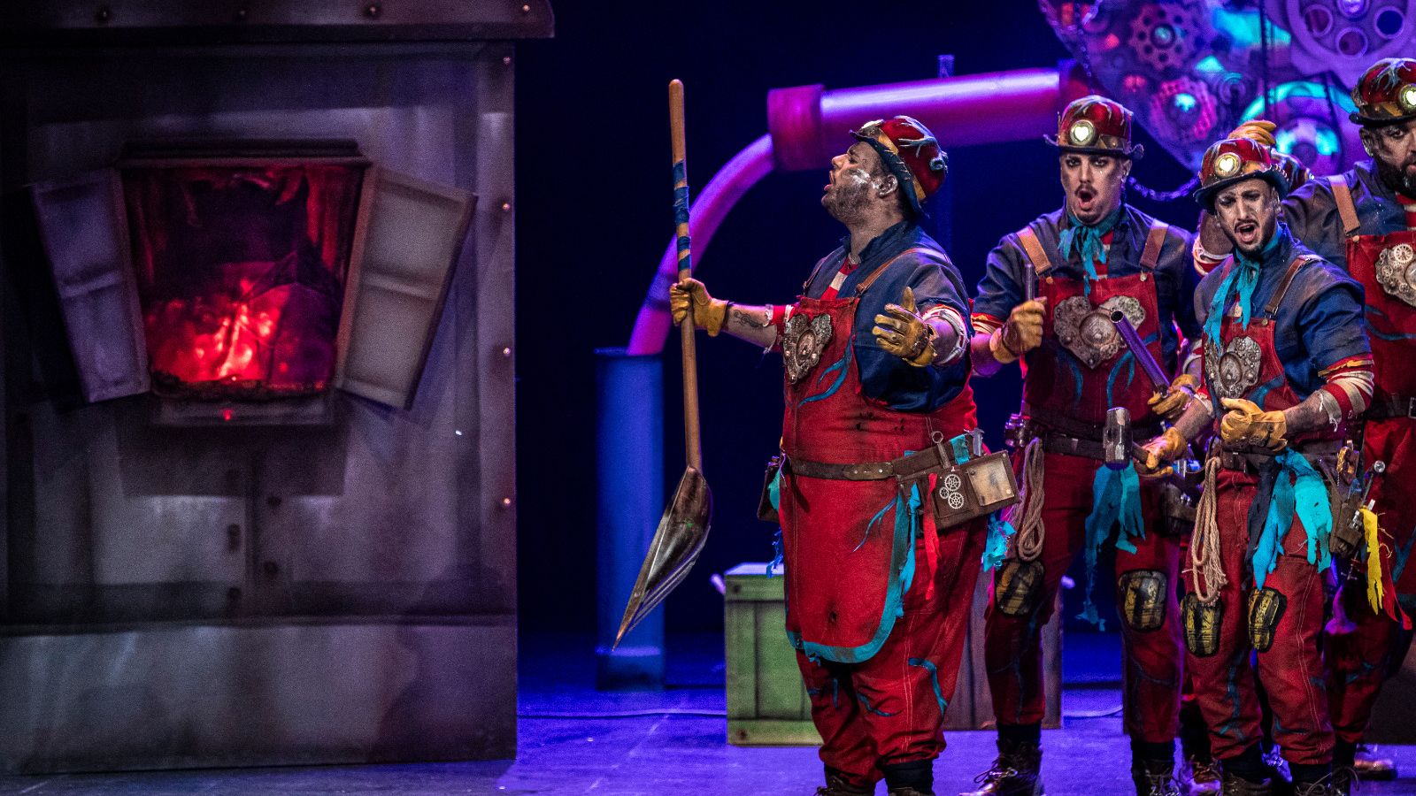 Búscate entre las mejores imágenes de la primera sesión de semifinales del COAC 2025