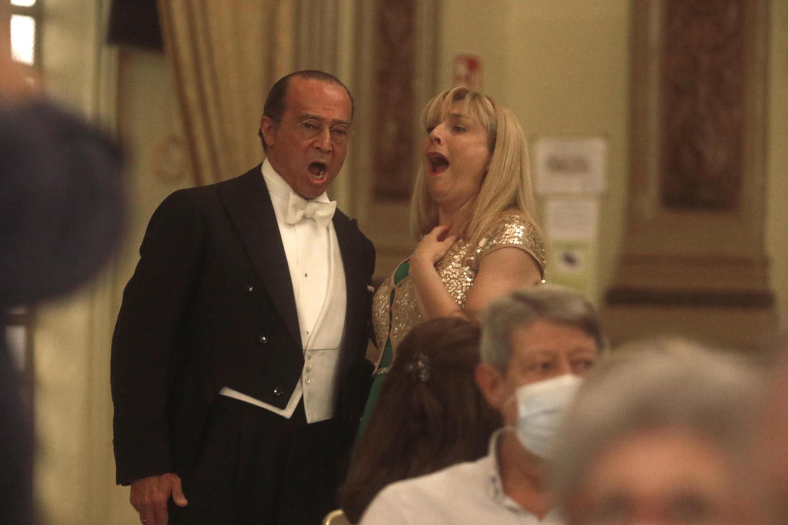 La gala lírica a beneficio de la Real Academia de Córdoba celebrada en el Círculo, en fotografías