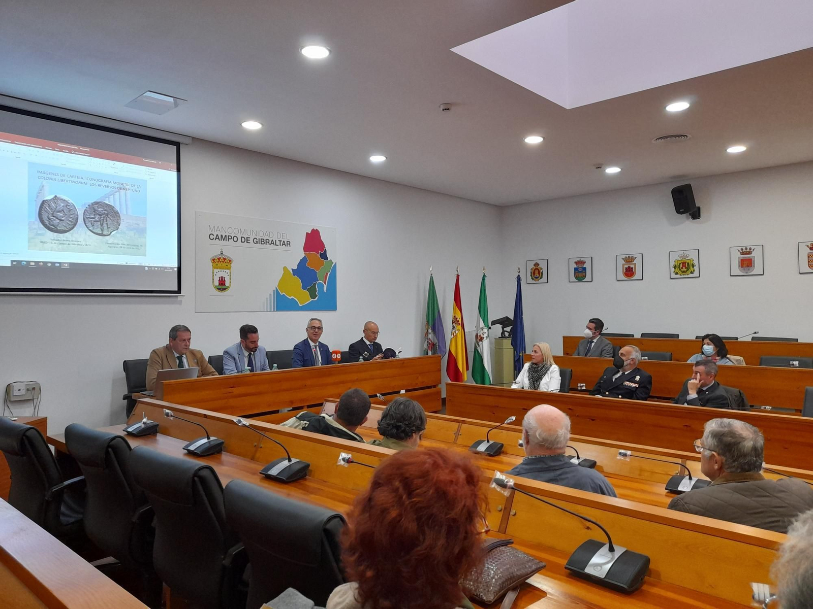 Acto de presentación de la revista Almoraima, en la Mancomunidad de Municipios del Campo de Gibraltar
