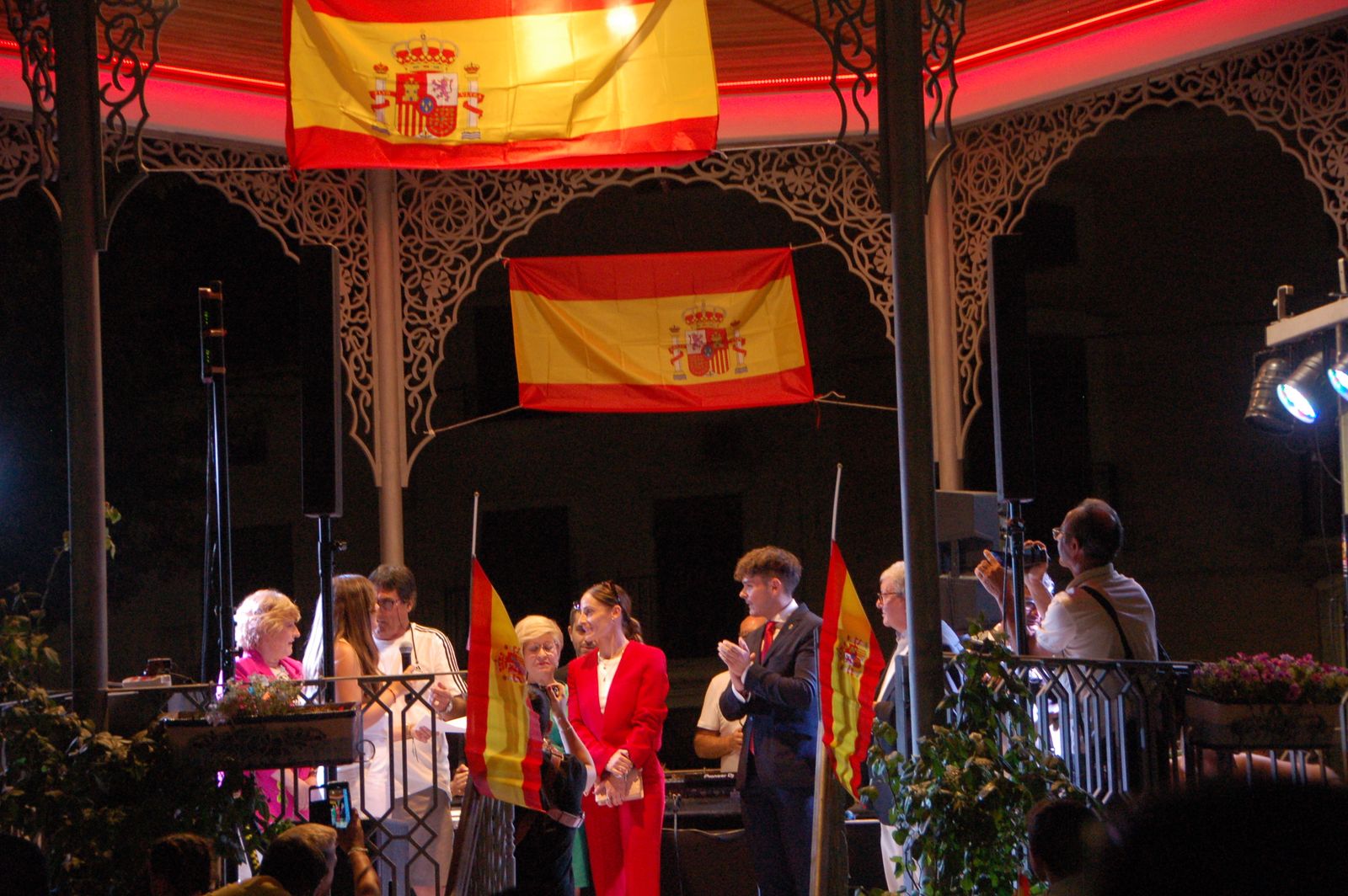 La campeona del mundo Esther González, homenajeada en Huéscar, su pueblo