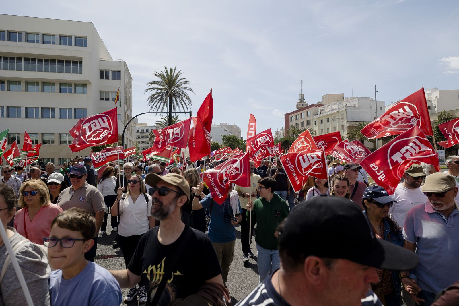 Imágenes de la manifestación del 1 de Mayo en Cádiz