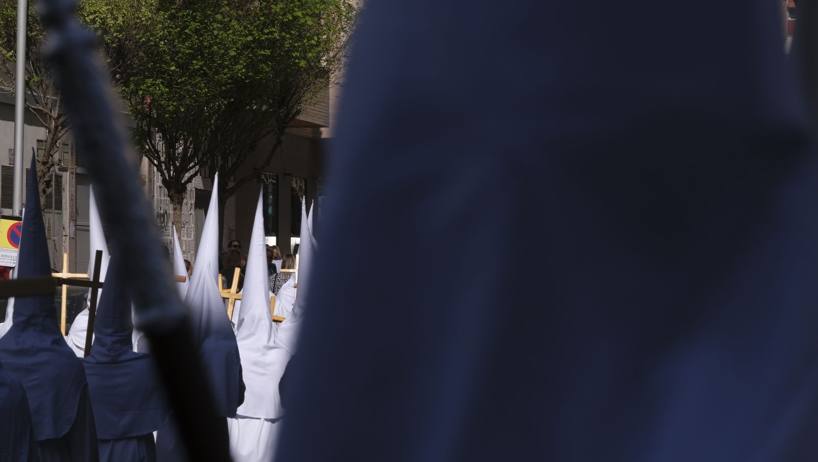 Procesión de Jesucristo Resucitado en Almería, en imágenes