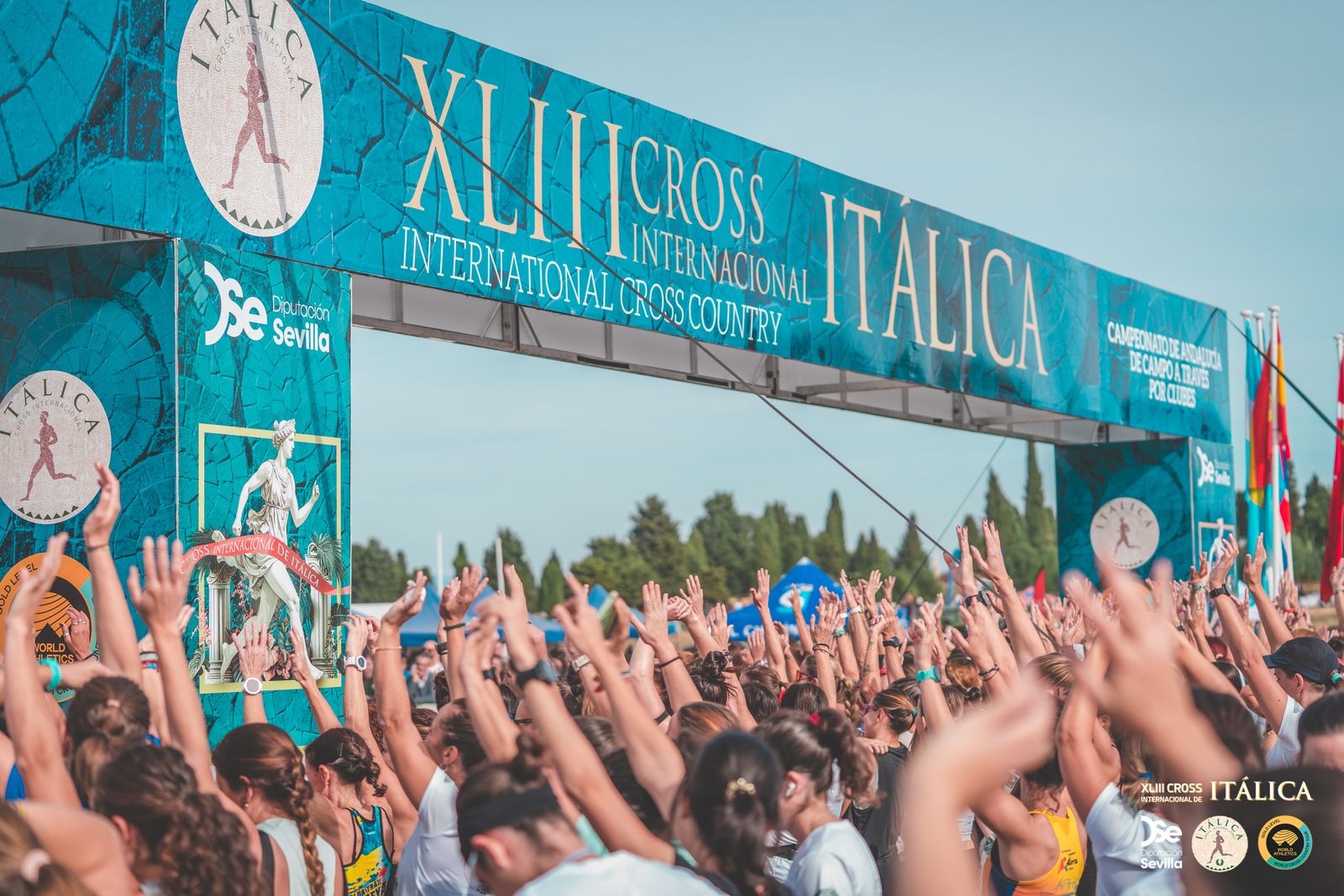 Búscate en las fotos del Cross de Itálica 2025 | 1