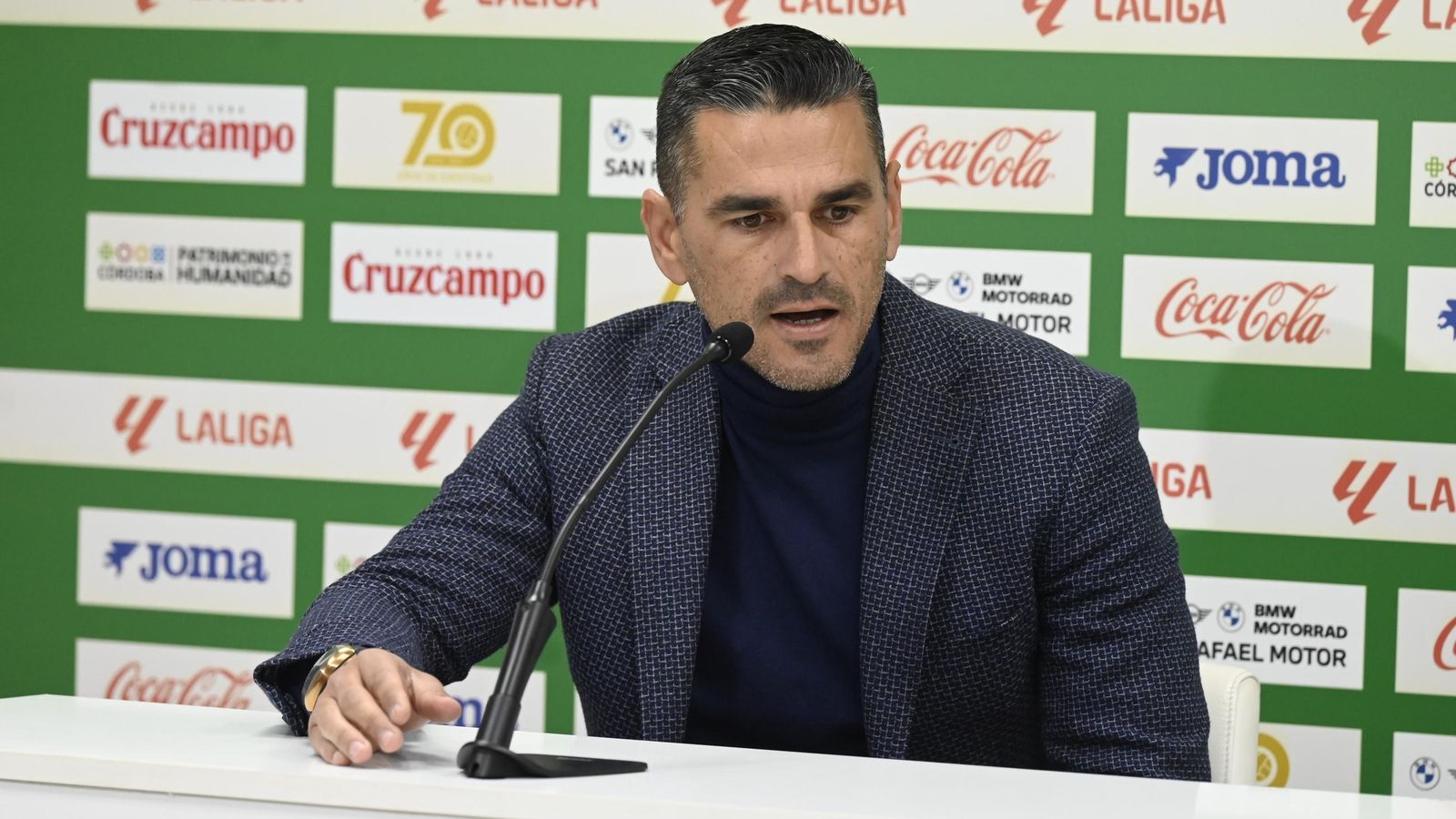 Juanito, el director deportivo del Córdoba CF, en la sala de prensa de El Arcángel Juanito, el director deportivo del Córdoba CF, en la sala de prensa de El Arcángel