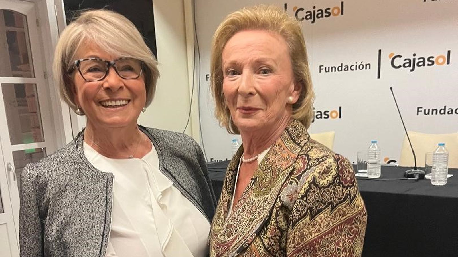 Leo Mezquita y Eduarda Delgado Hidalgo, en la Fundación Cajasol.