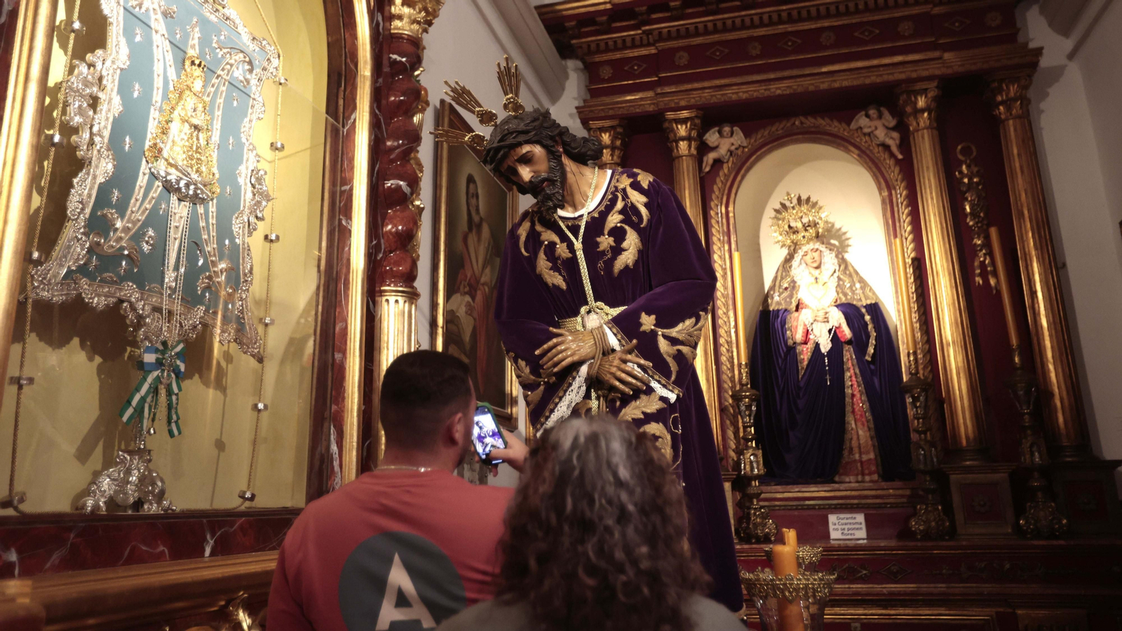 Los Preparativos de la Semana Santa en La Línea