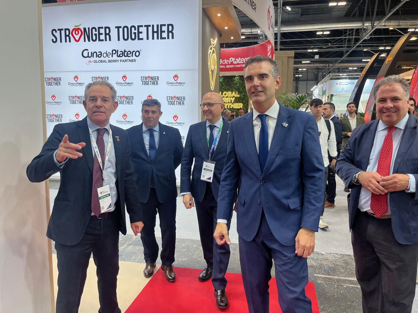 Imágenes de la participación de Huelva en la primera jornada de Fruit Attraction 2024