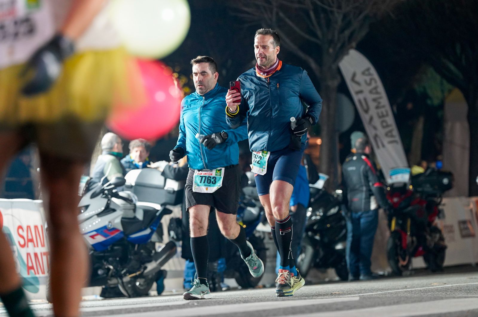 En imágenes: búscate en tu llegada a meta de la Carrera de San Antón 2026 (3)