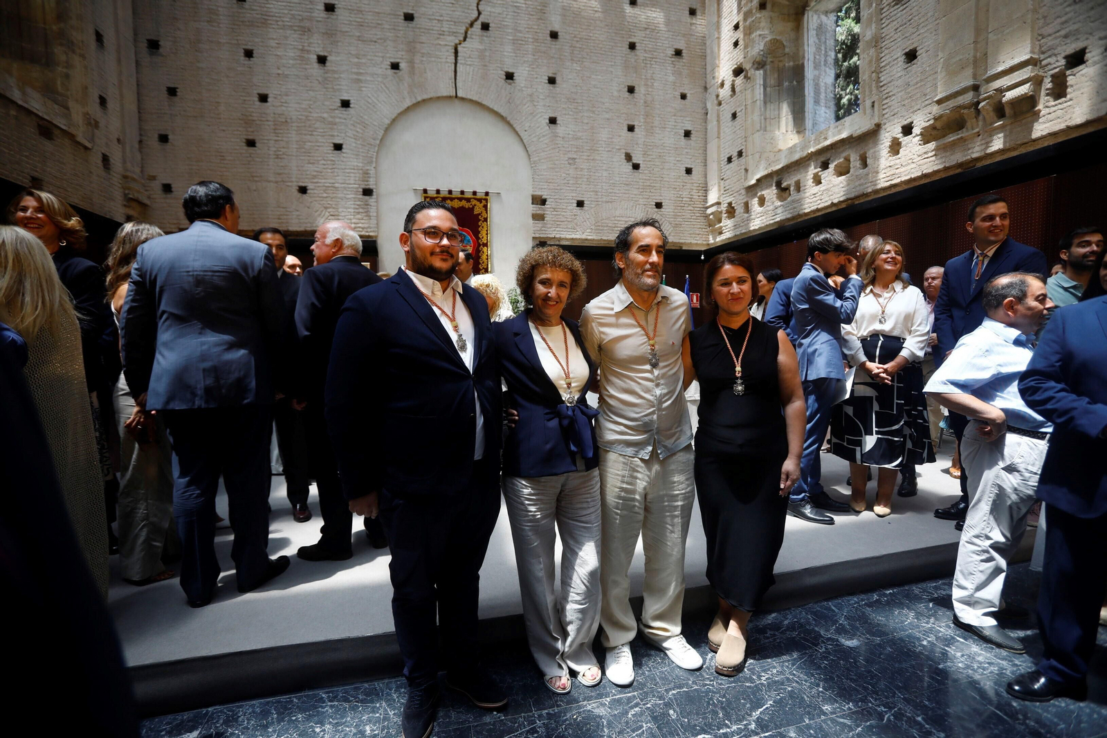 La investidura del alcalde de Córdoba, José María Bellido, en imágenes