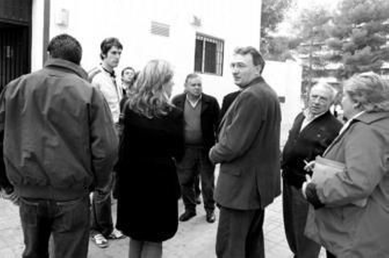 El alcalde de Cortegana asistió al juicio contra los dos acusados de la muerte de Mateo Vázquez que se celebró en el Palacio de Justicia de Huelva.