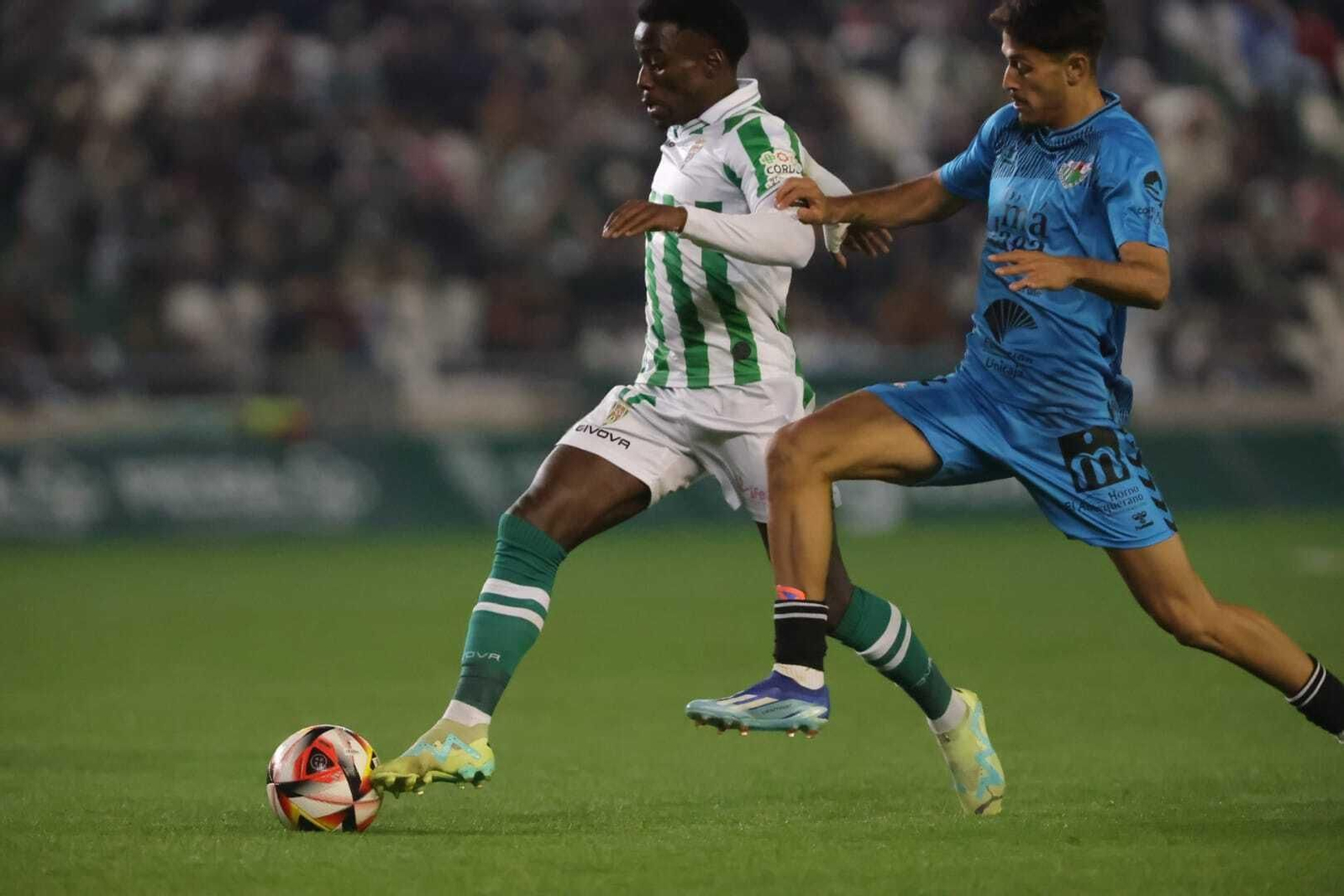 En directo, Córdoba CF-Antequera CF: ¡Lapeña adelanta a los locales! (1-0) En directo, Córdoba CF-Antequera CF: ¡Lapeña adelanta a los locales! (1-0)