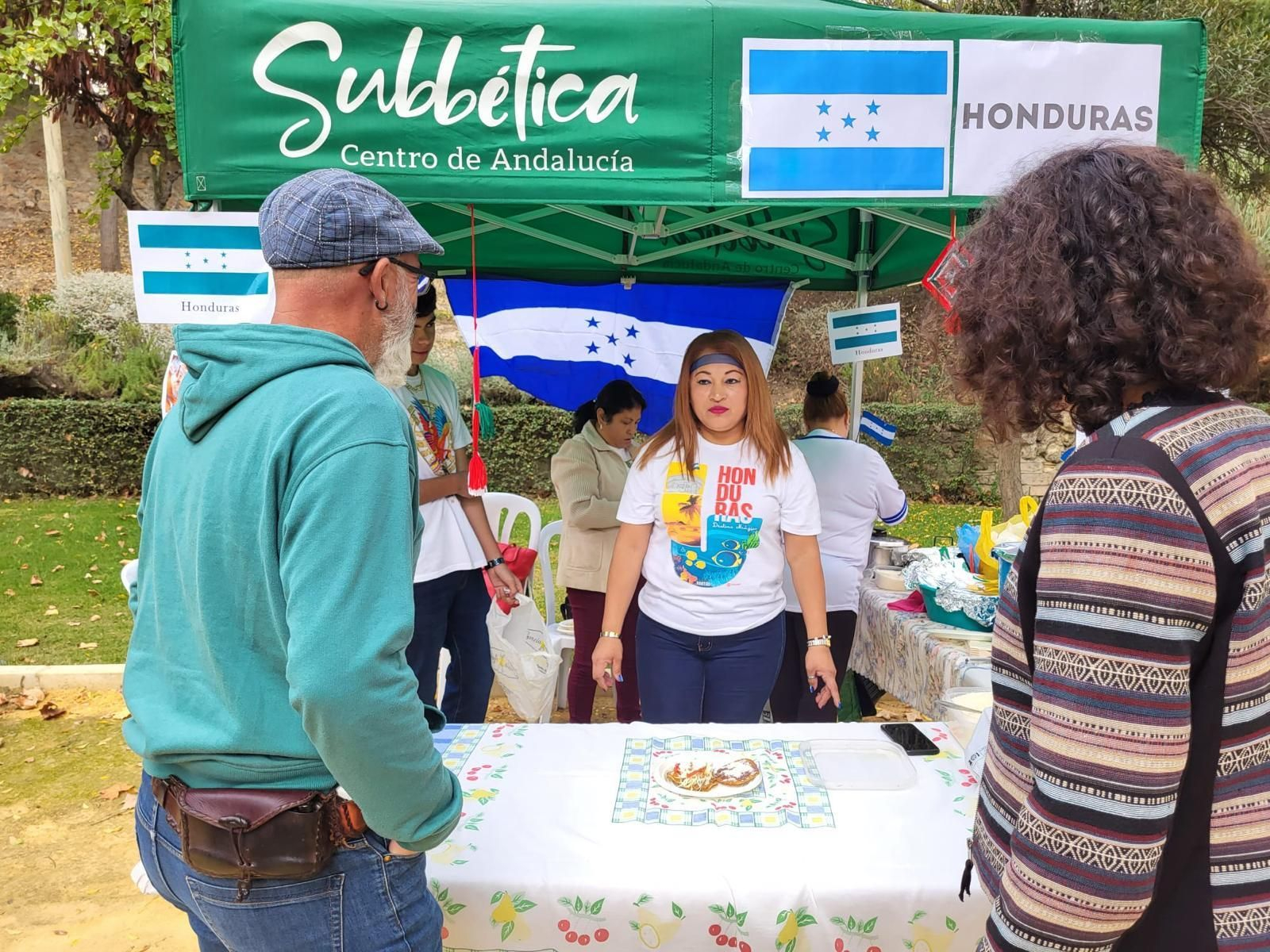 El Membrillo Festival de Carcabuey, en imágenes: senderismo, convivencia y mucha gastronomía