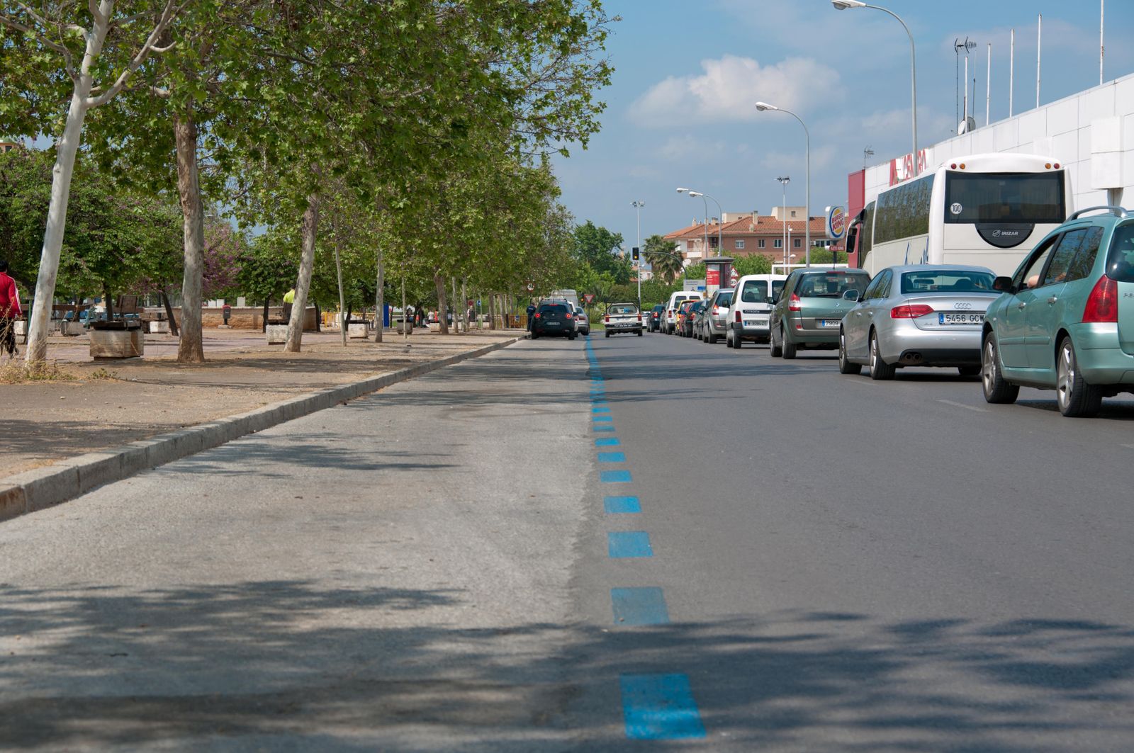 La joven fue encontrada en la calle Tete Montoliu