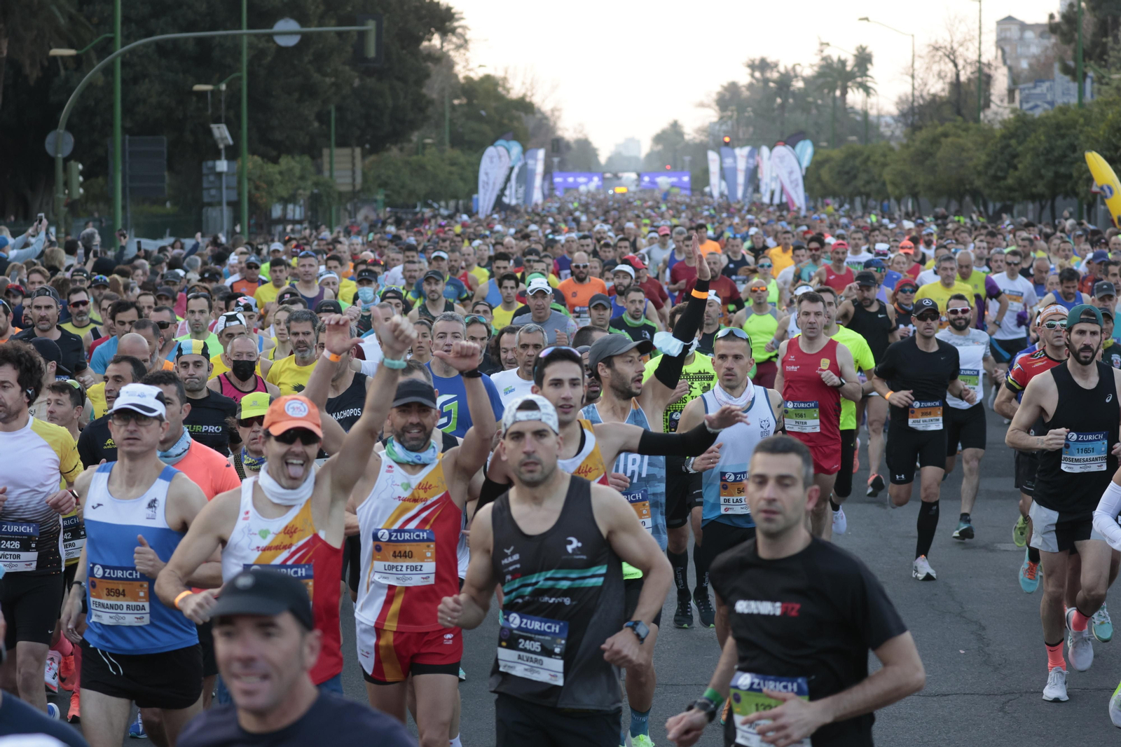 Las imágenes de la Maratón de Sevilla 2022 (1)