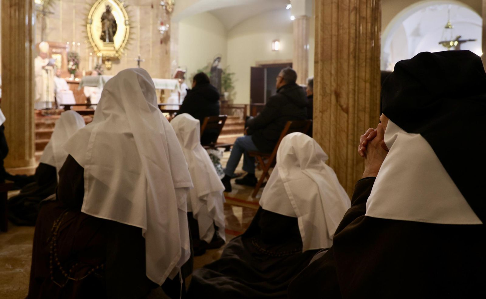 Inicio año jubilar de las Hermanas de la Cruz