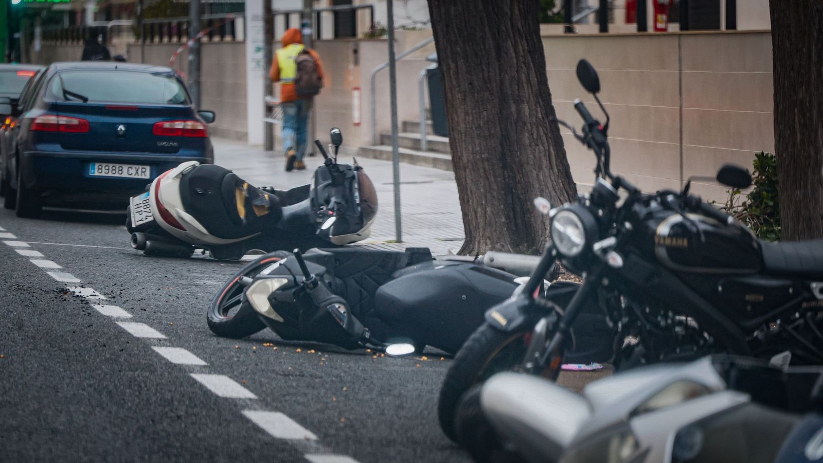 Imágenes de las incidencias y destrozos provocados por la borrasca Kristin en Cádiz