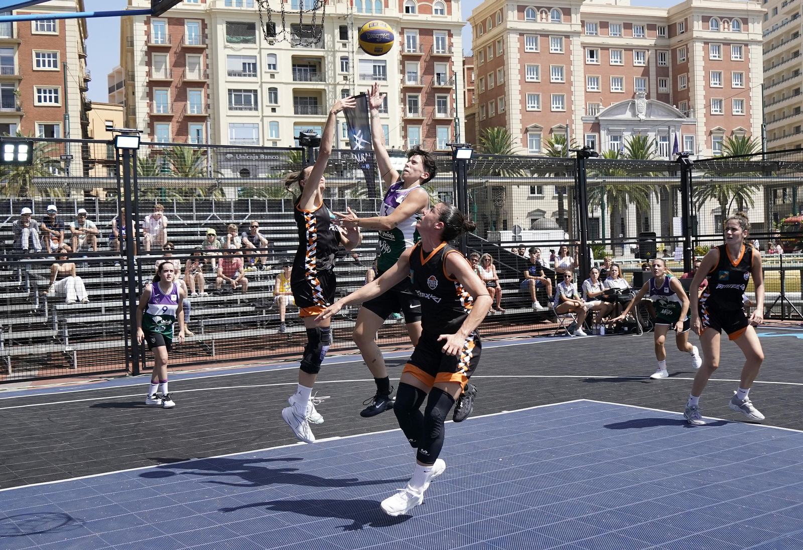 La Jaula Movistar promociona la Copa 2024 en Málaga