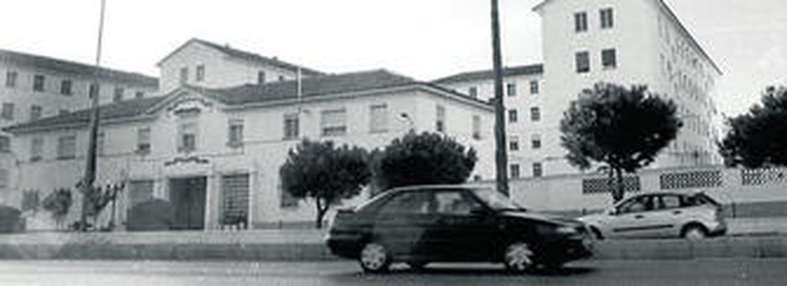 Instalaciones del cuartel de la Guardia Civil de El Puerto, en la travesía de la antigua Nacional IV.