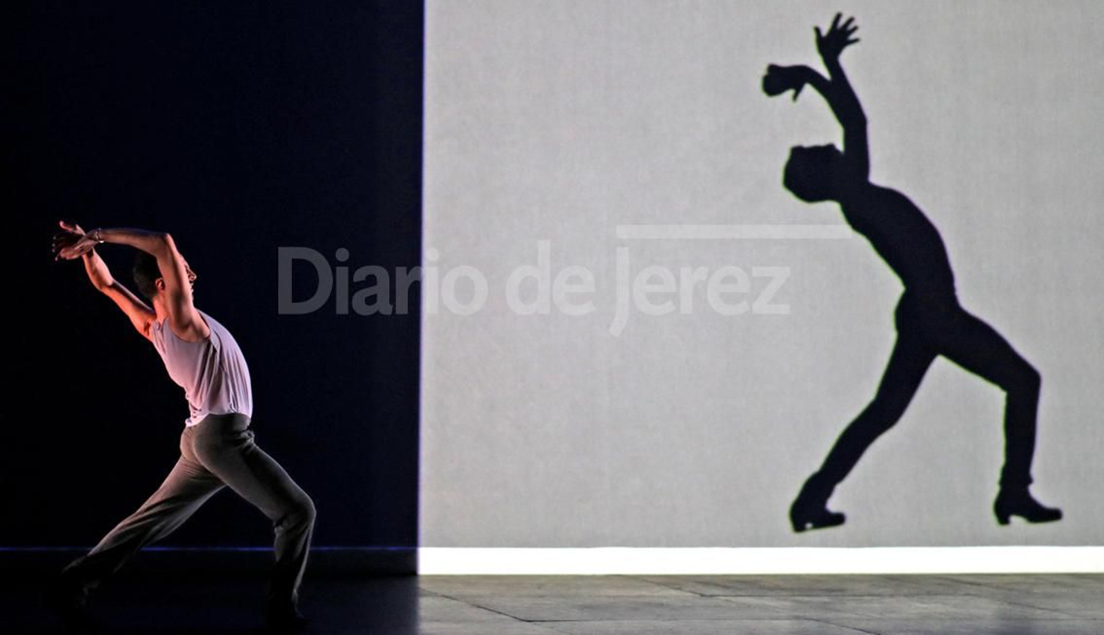 Imágenes del espectáculo 'Fase alterna' de Marco Flores