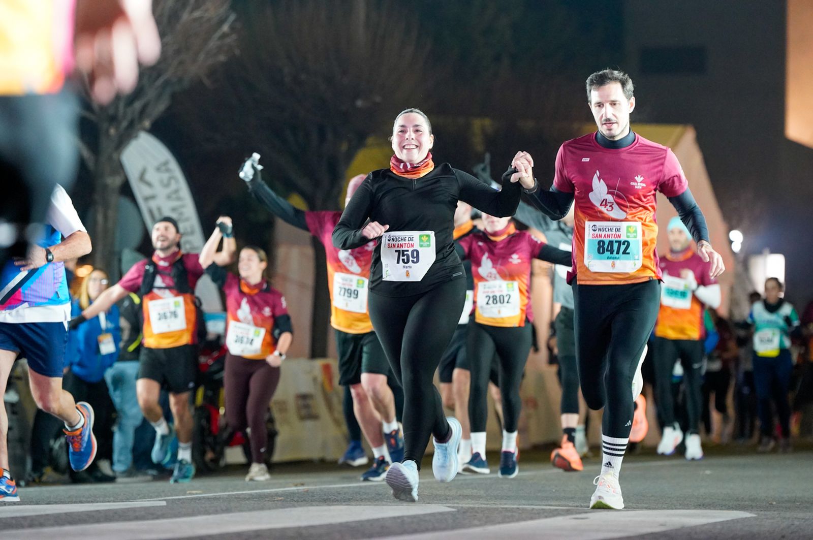 En imágenes: búscate en tu llegada a meta de la Carrera de San Antón 2026 (20)