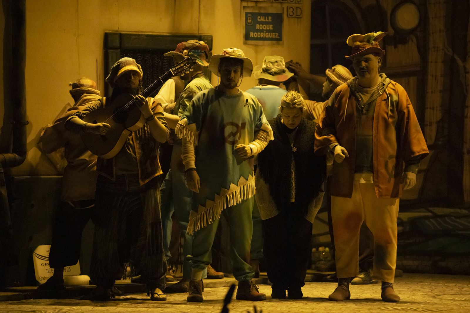 Imágenes de la actuación de la comparsa de Huelva "Los garrapatas" en el Carnaval Colombino