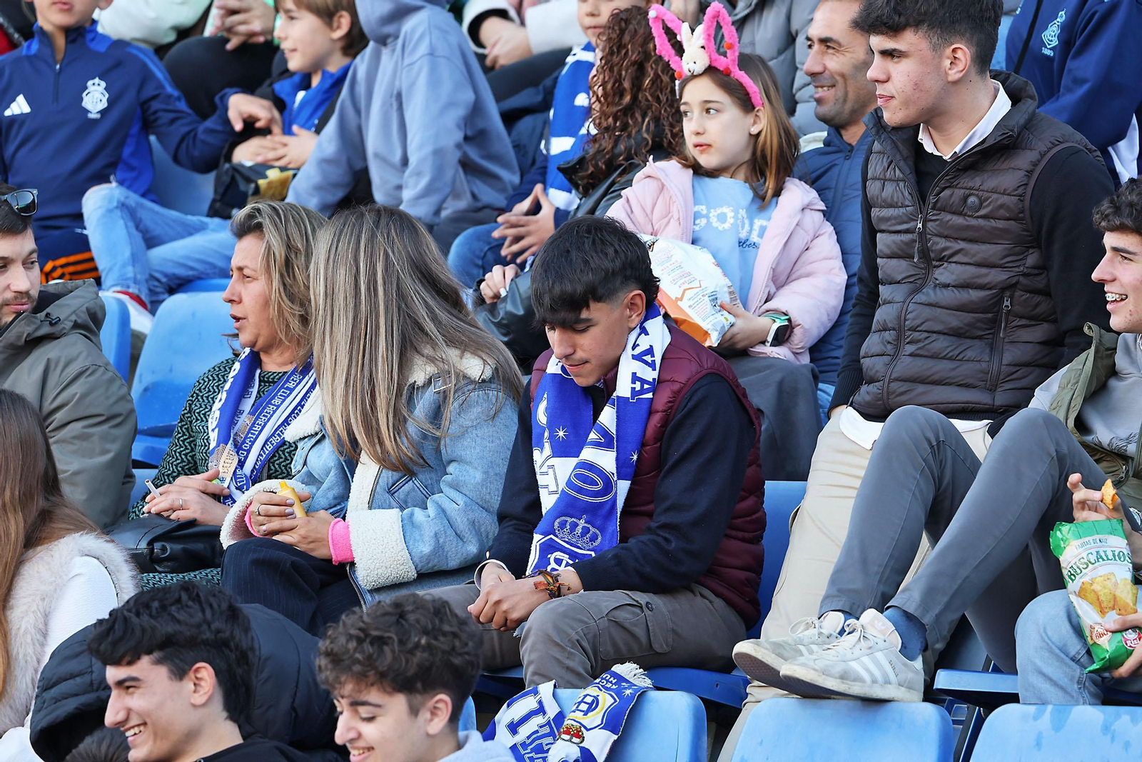 Búscate en el Nuevo Colombino en el Recreativo de Huelva vs Antequera