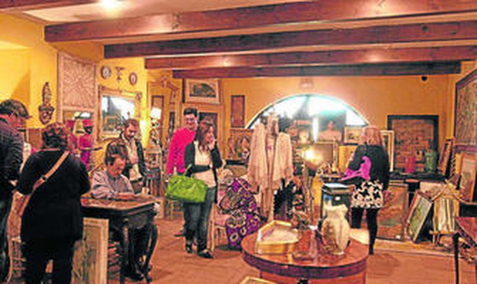 La espectacular finca La Alquería de Santa Eufemia acoge este peculiar mercado hasta el domingo.