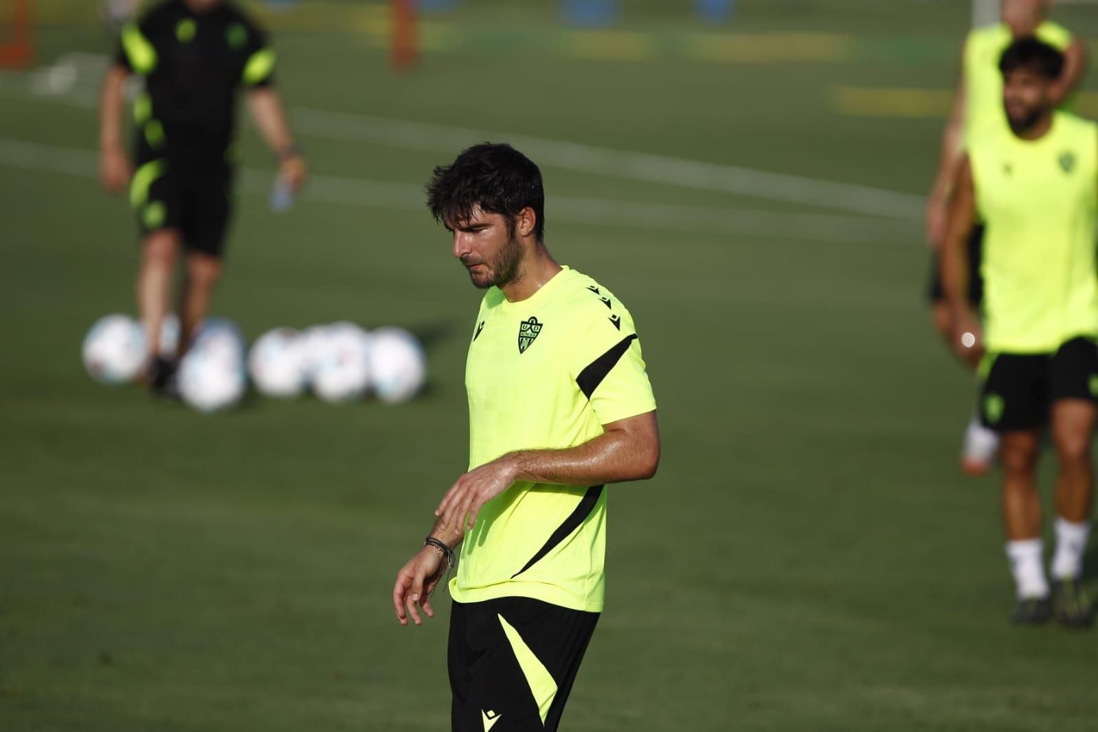 Melero durante un entrenamiento de la primera semana de pretemporada en el anexo