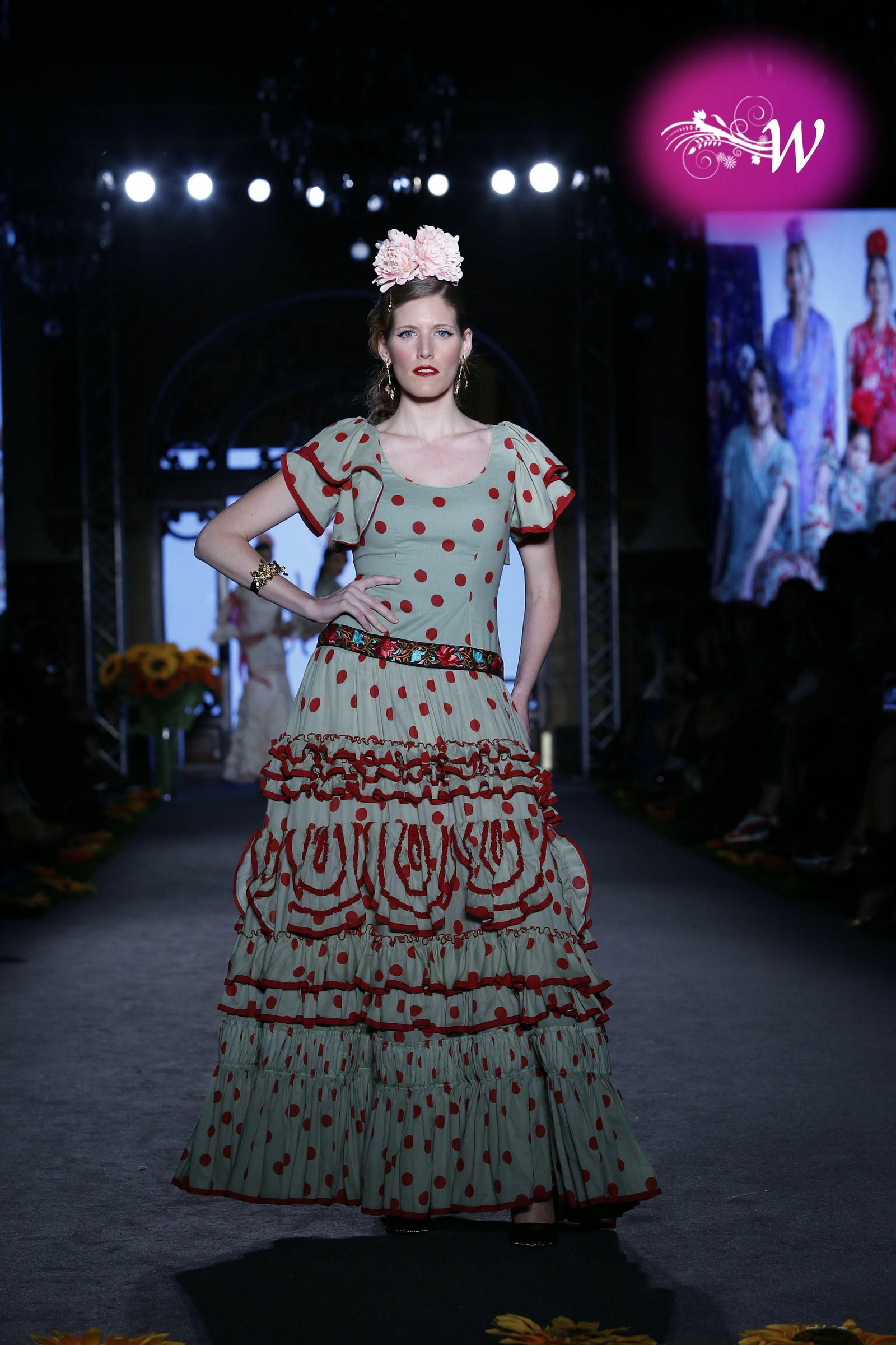 Pol Núñez celebra su 25 aniversario en We Love Flamenco 2020, todas las fotos del desfile Pol Núñez celebra su 25 aniversario en We Love Flamenco 2020, todas las fotos del desfile